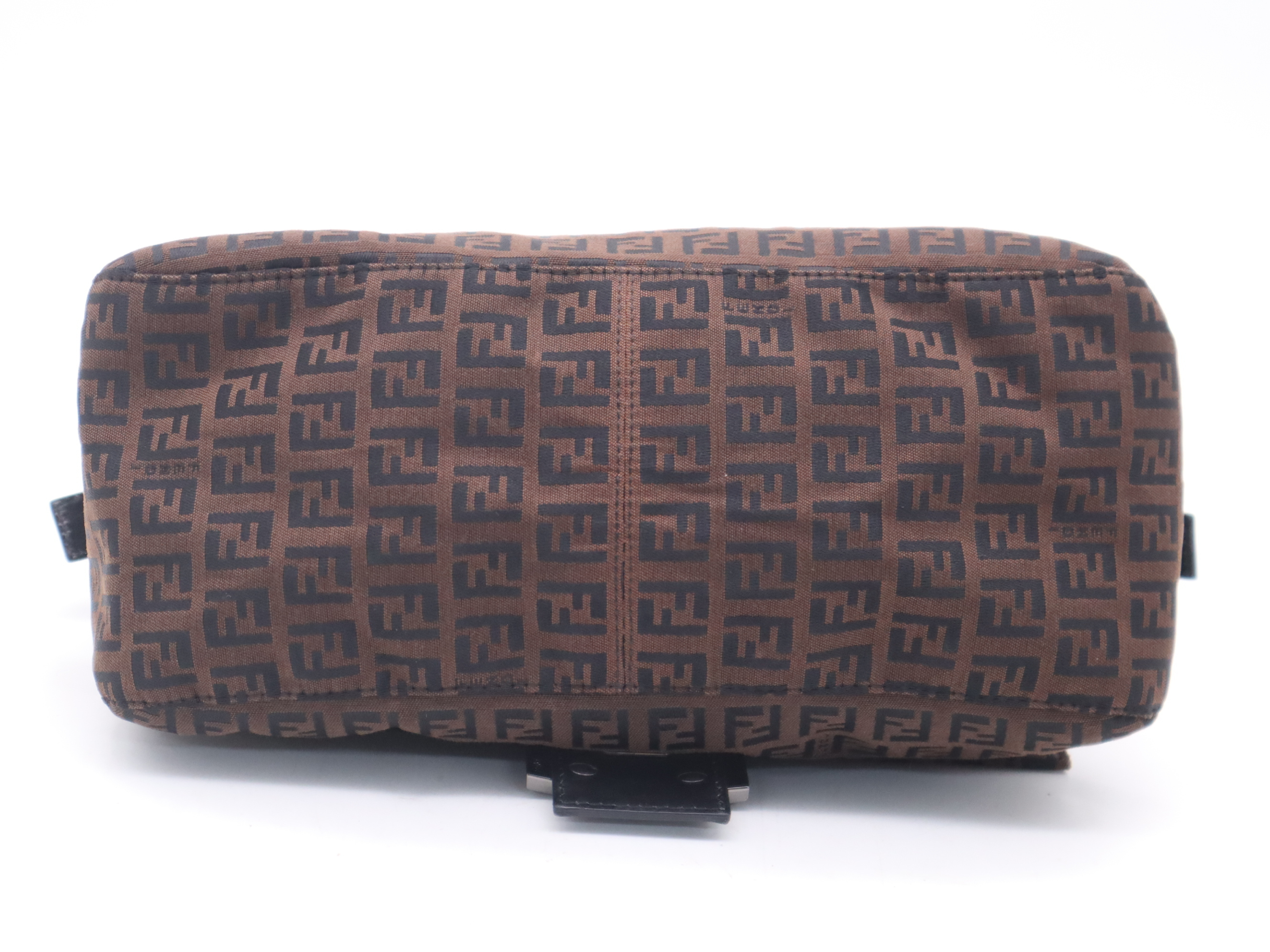 Canvas Zucchino Mamma Bucket Shoulder Bag — view 4
