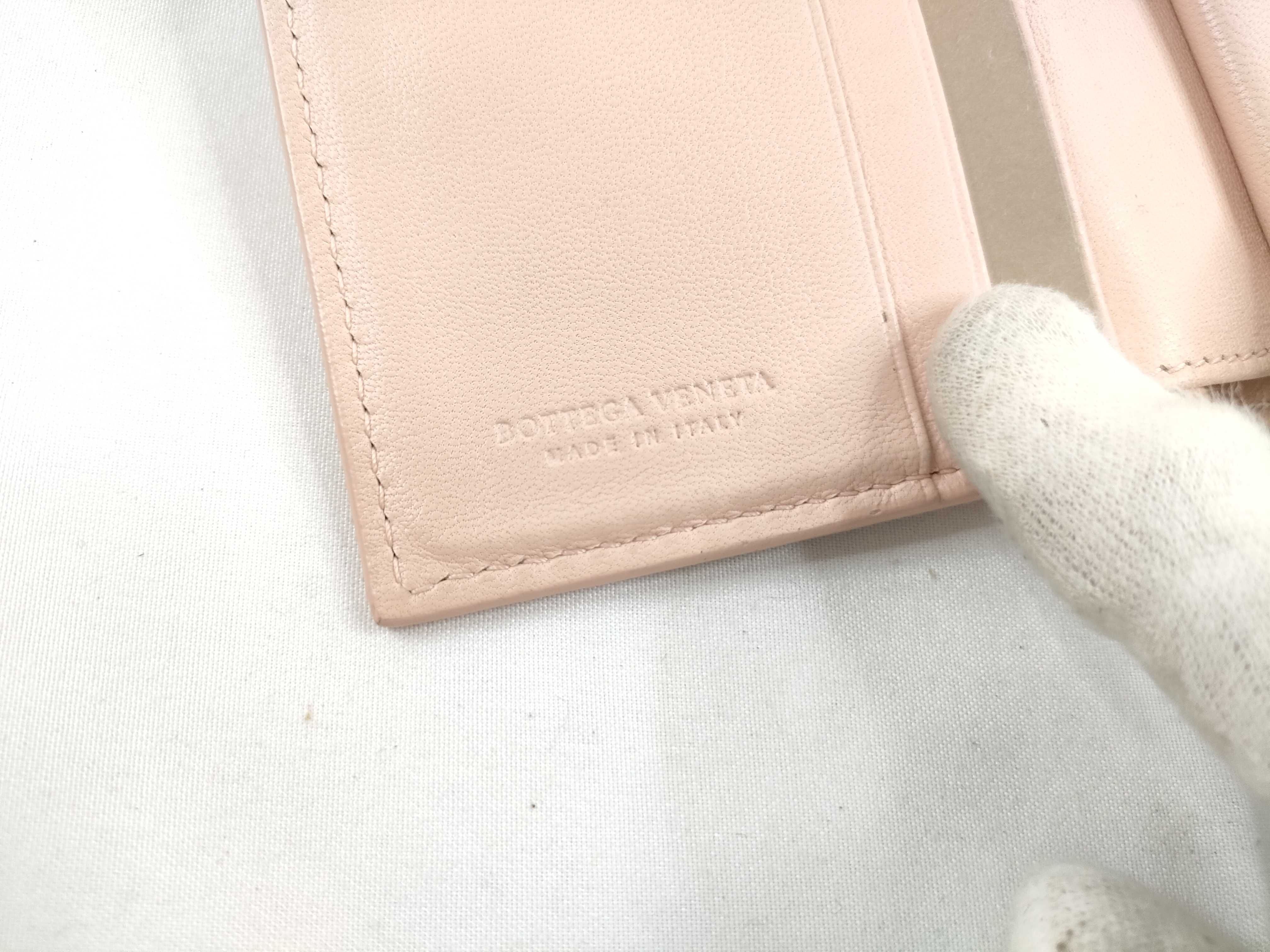 Bi-fold Wallet Pink — view 9