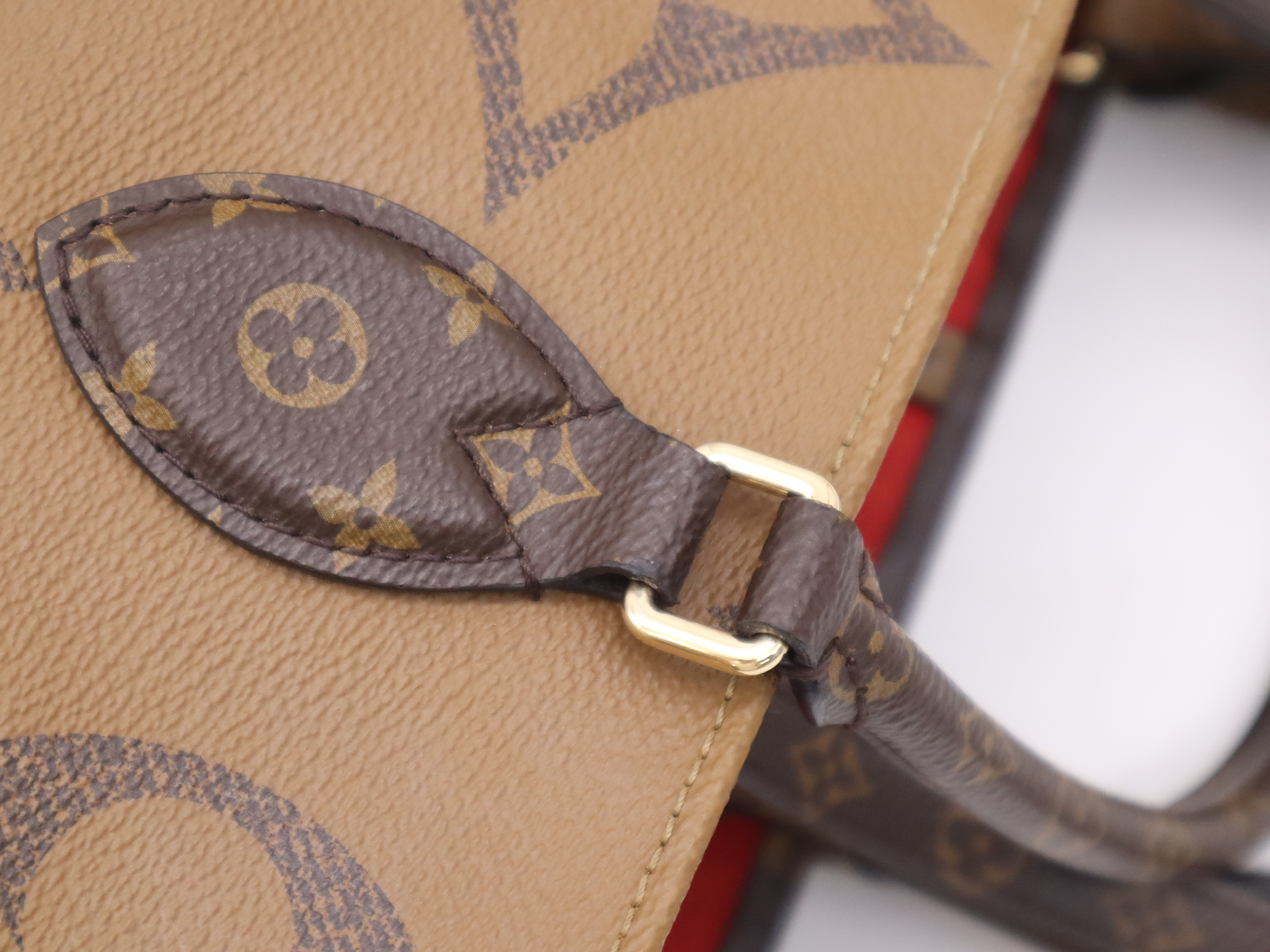 M45320 Reverse On The Go GM Monogram Giant Tote Bag — view 7