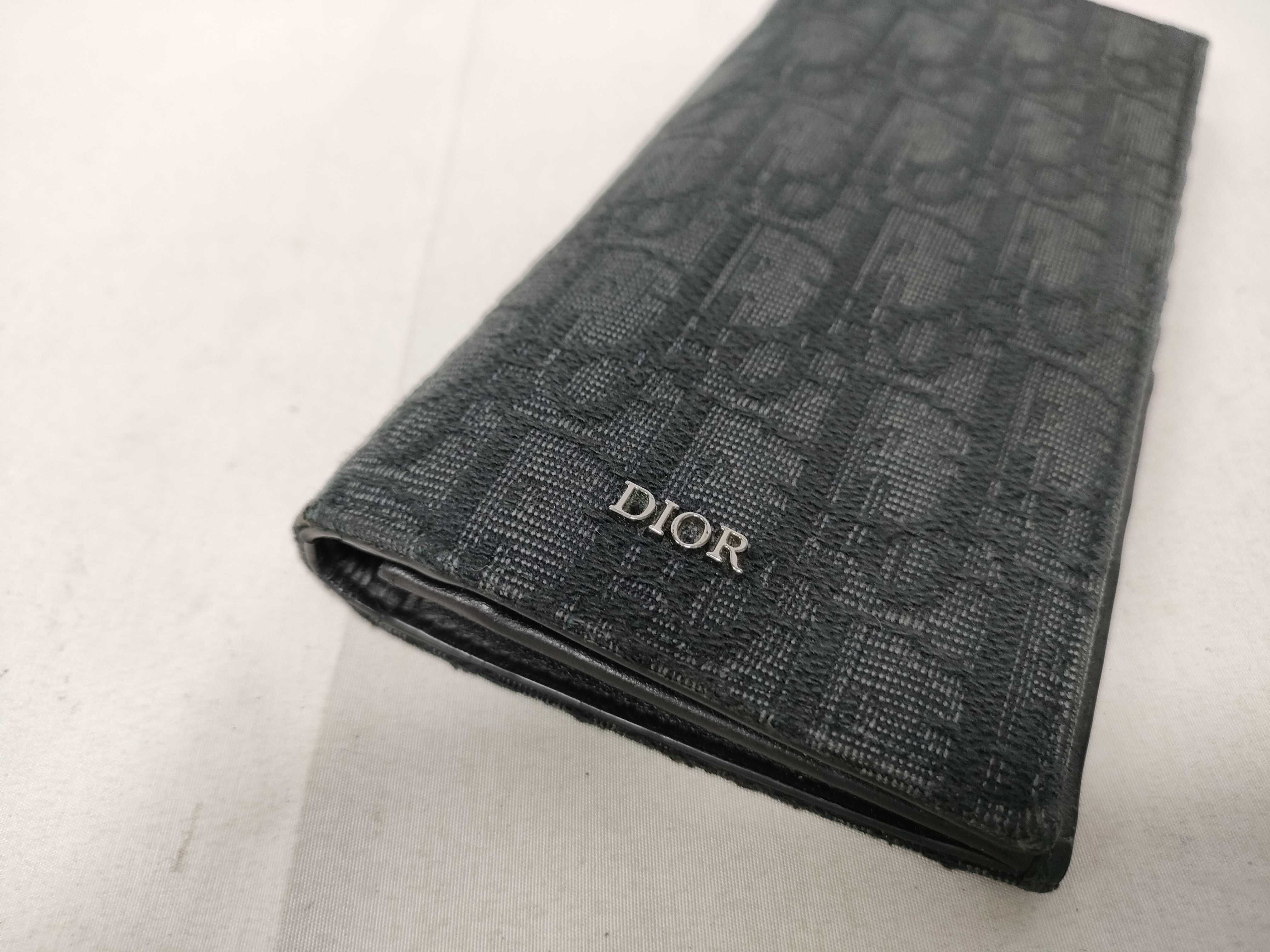 Trotter Pattern Bi-fold Long Wallet — view 4