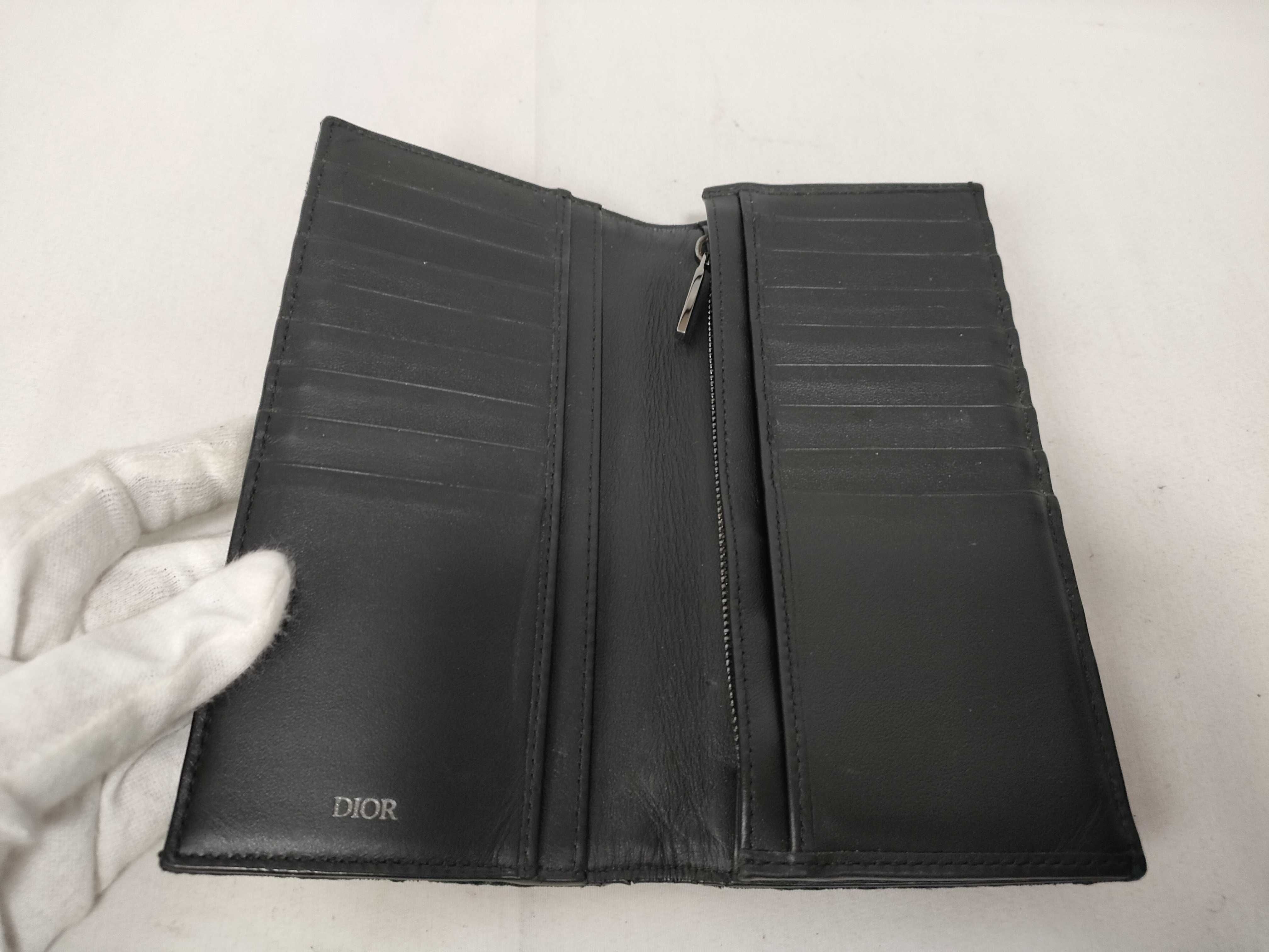Trotter Pattern Bi-fold Long Wallet — view 8