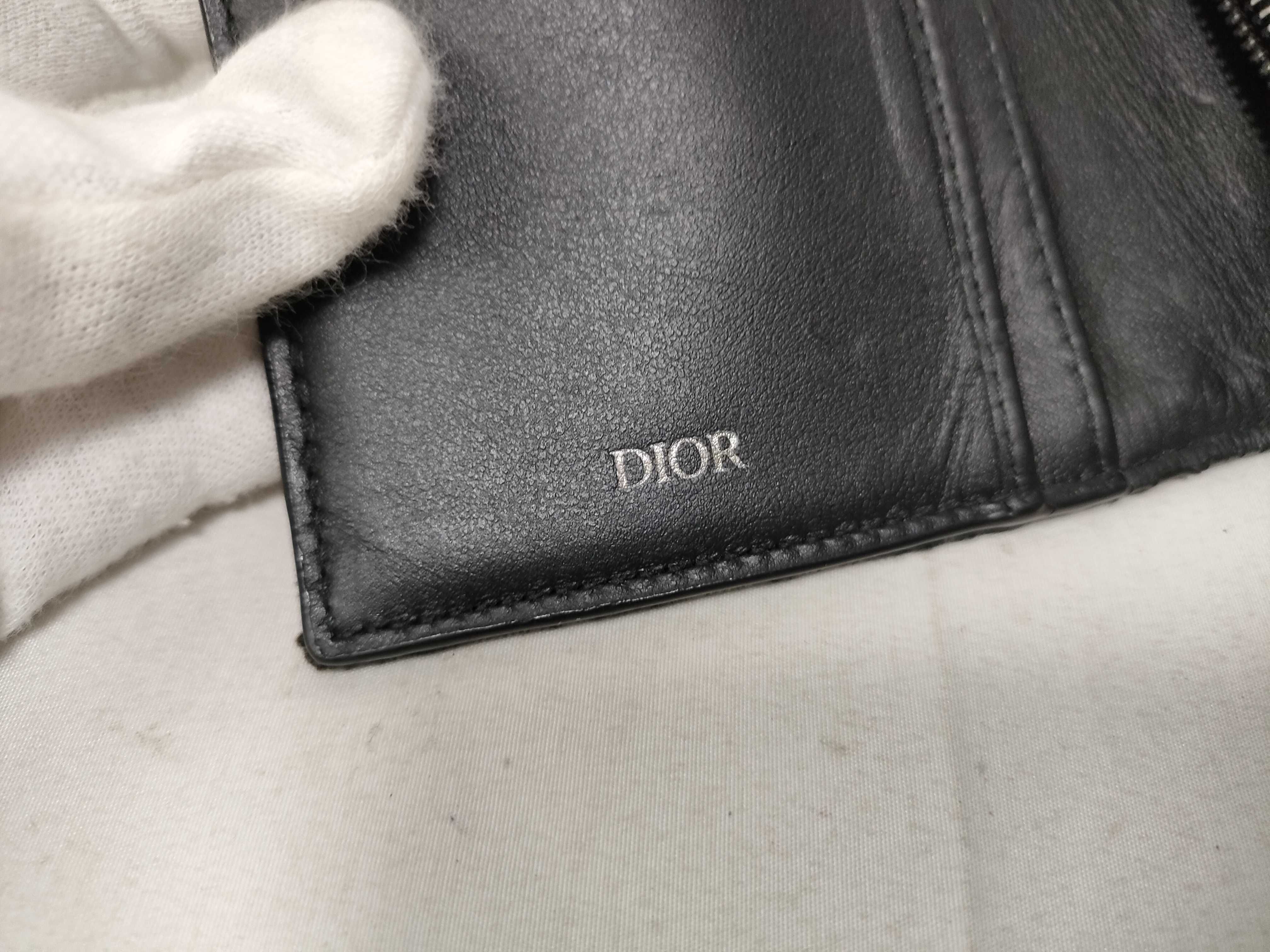 Trotter Pattern Bi-fold Long Wallet — view 9