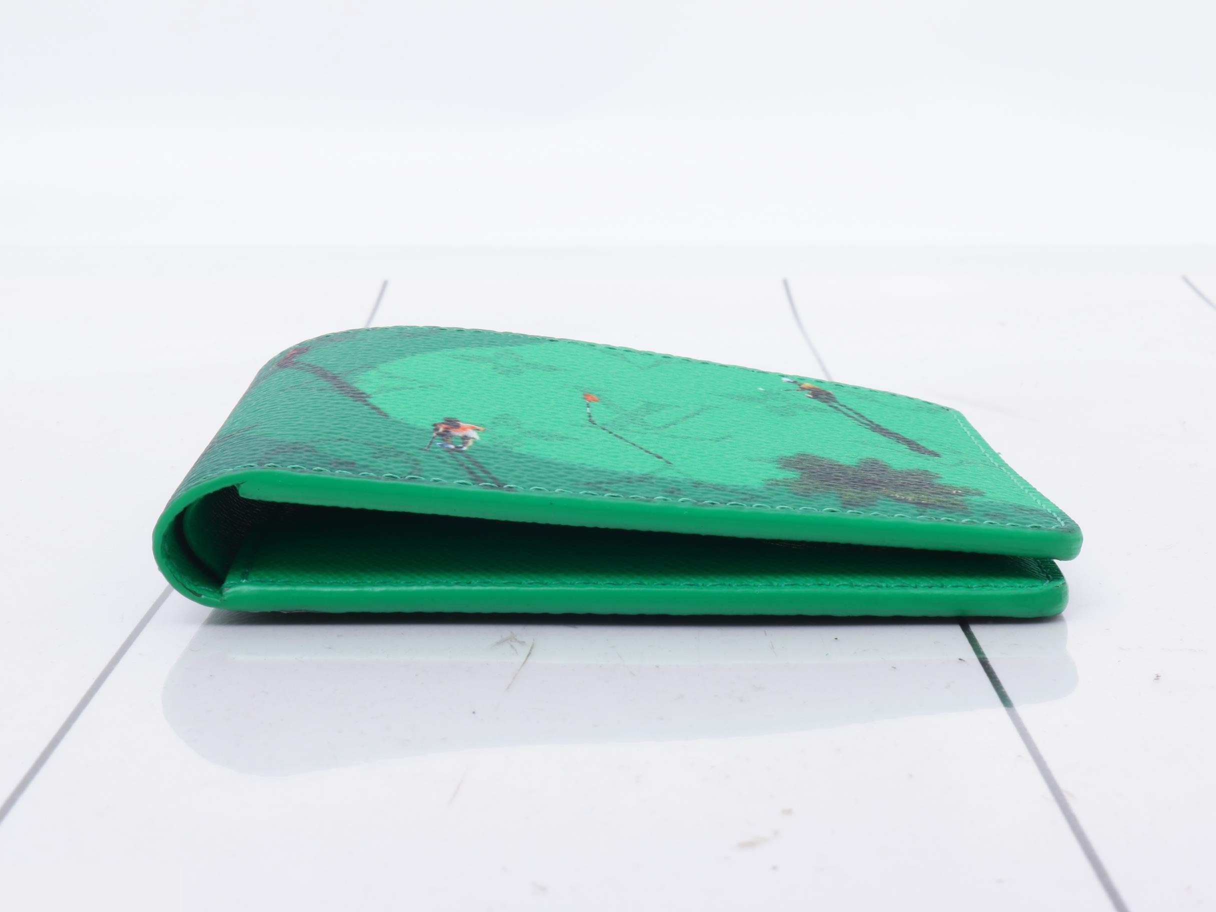 Bi-fold wallet — view 3