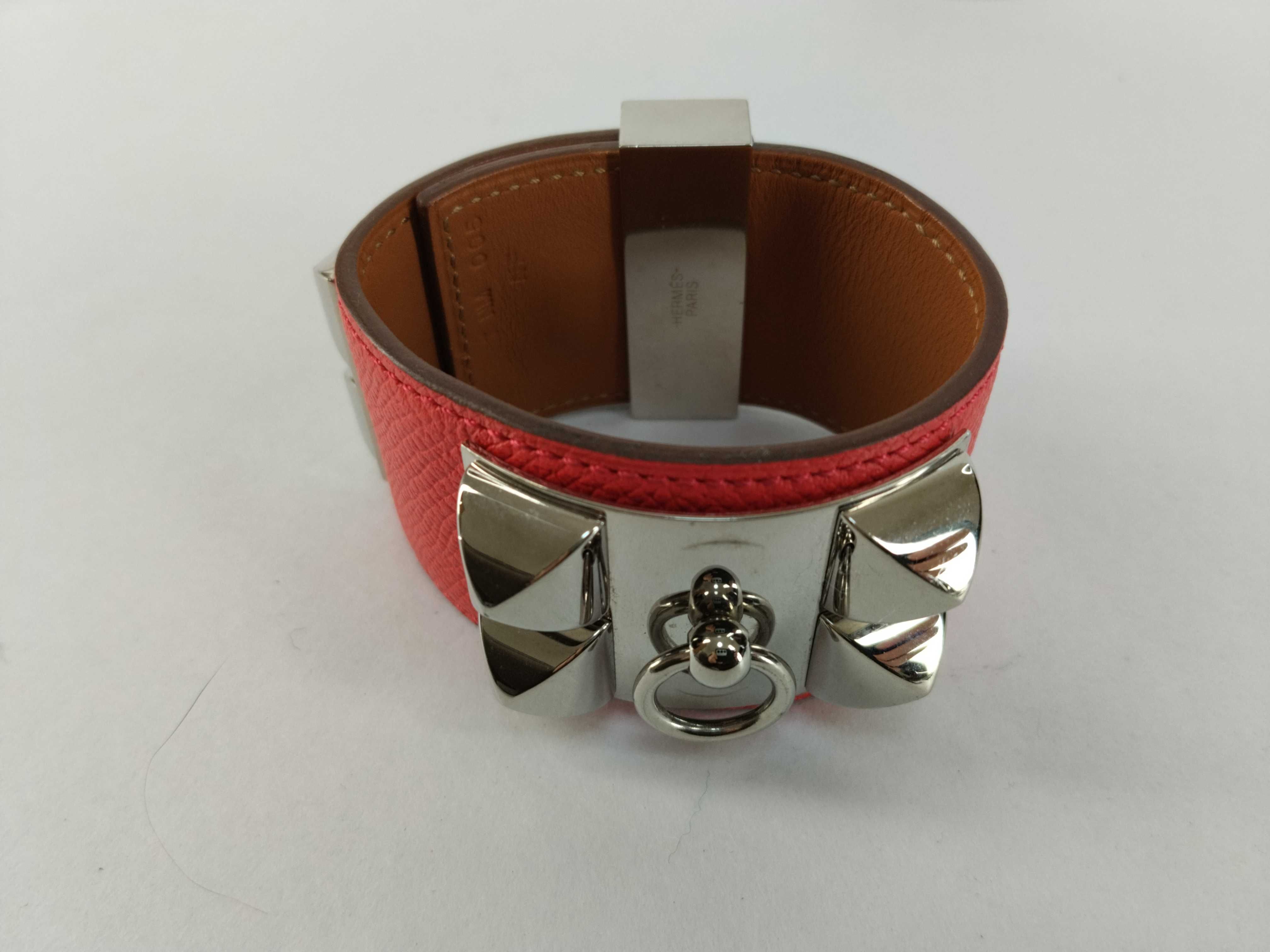 Collier de Chien T-stamped silver hardware leather bracelet (bracelet/bangle) — view 2