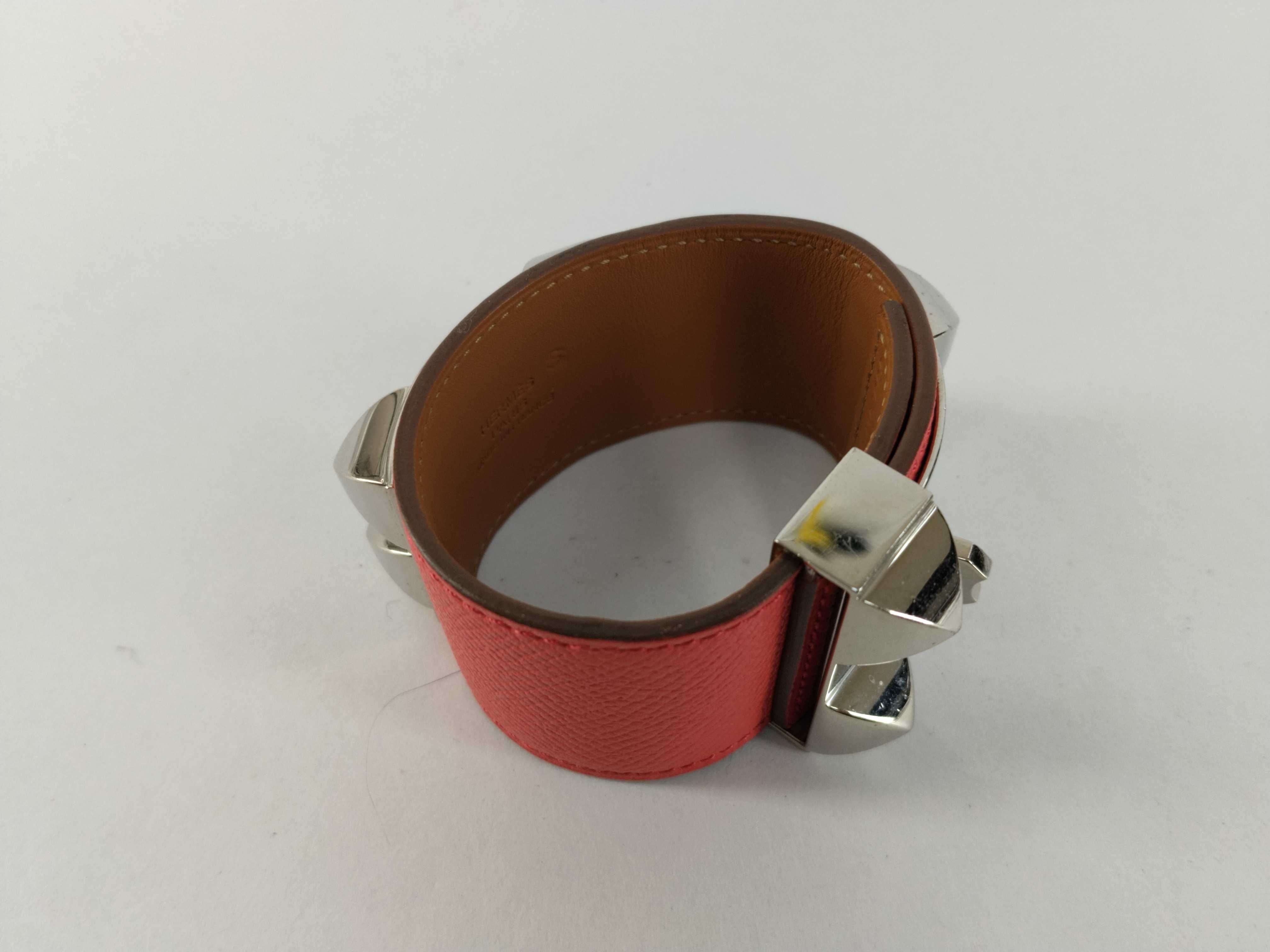 Collier de Chien T-stamped silver hardware leather bracelet (bracelet/bangle) — view 3