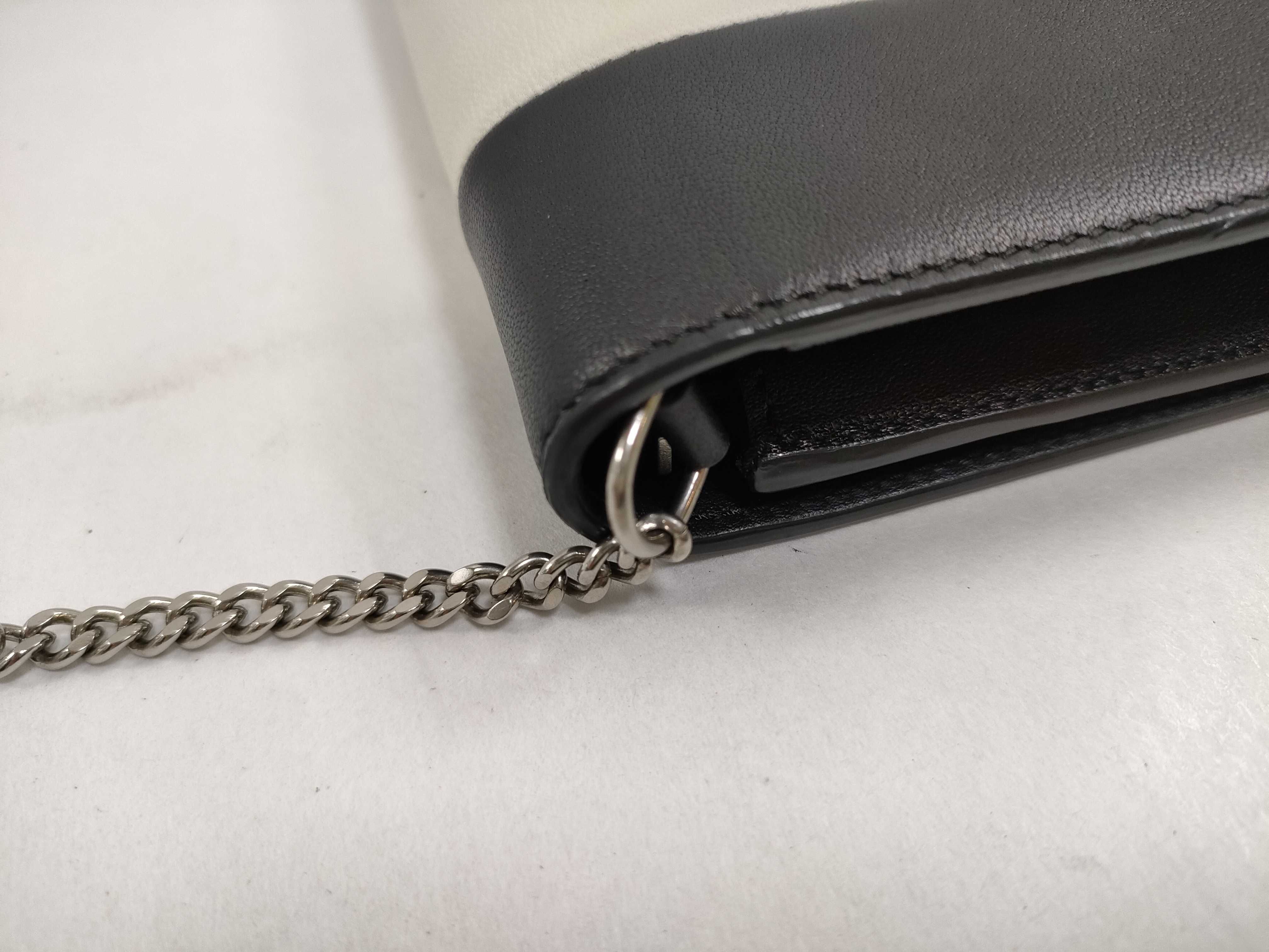Frame Evening Leather Chain Shoulder Bag Black x White Shoulder Bag — view 5