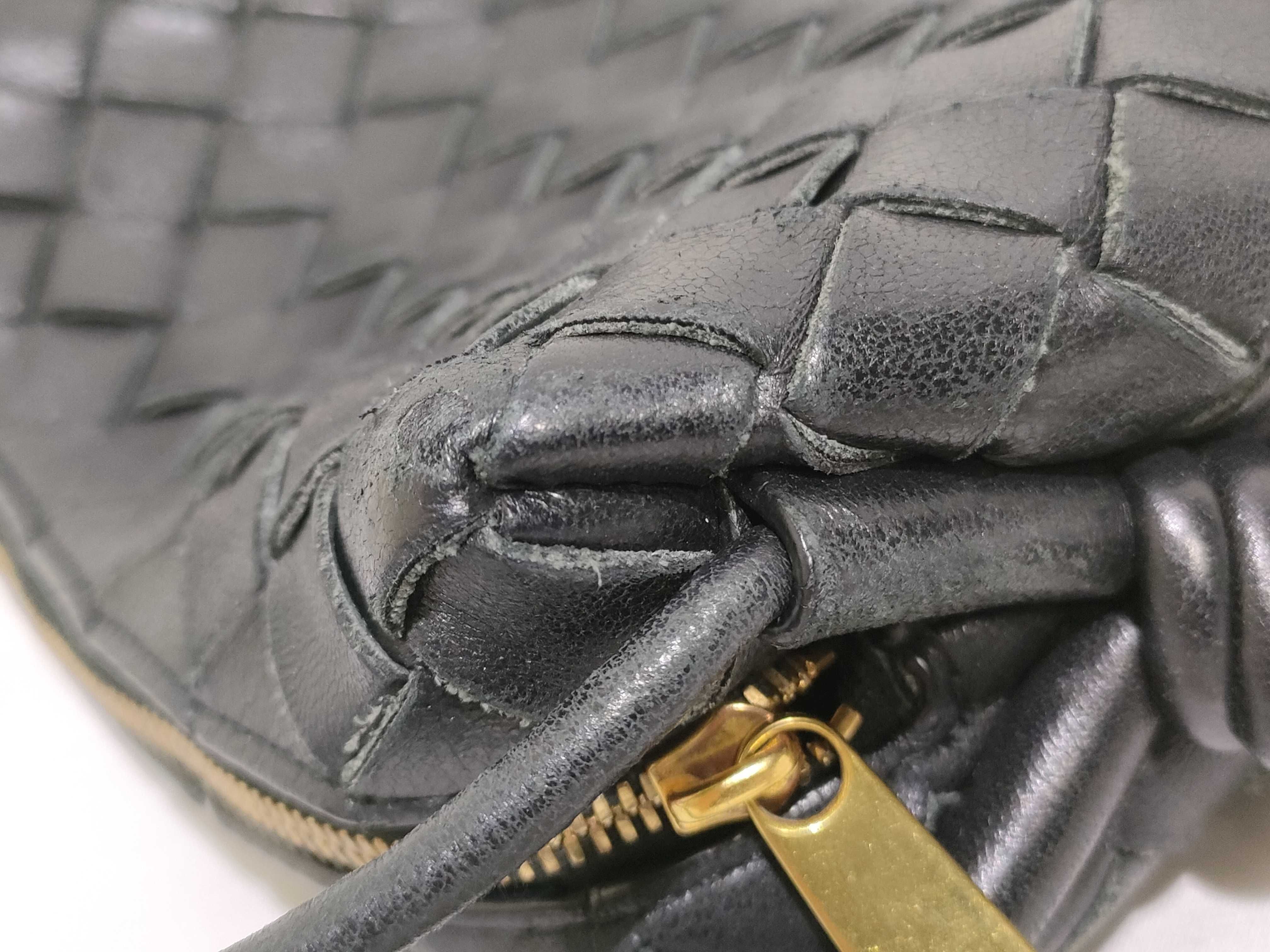 Intrecciato Leather Shoulder Bag, Black — view 5
