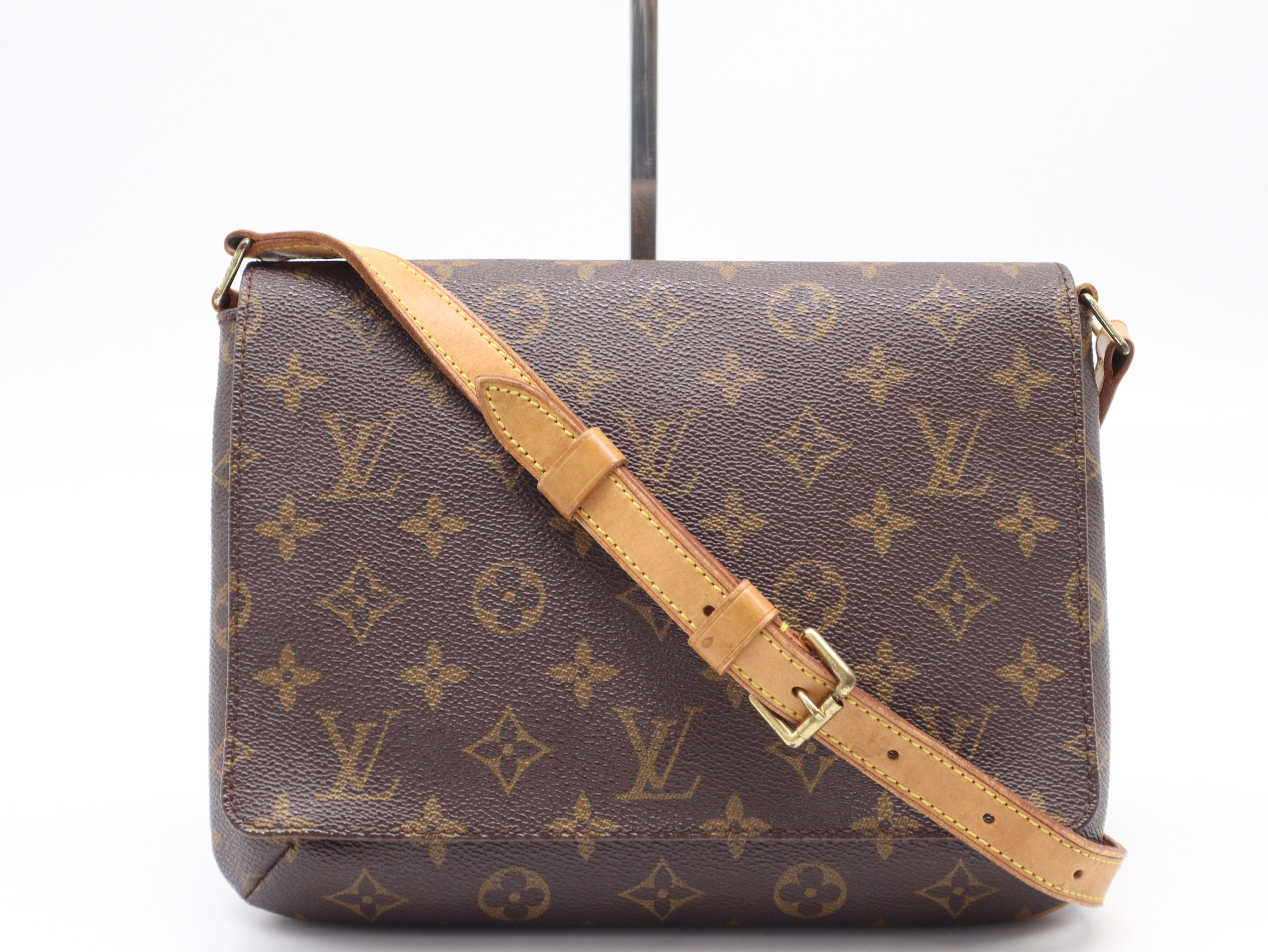 M51257 Monogram Musette Tango Short Shoulder Bag