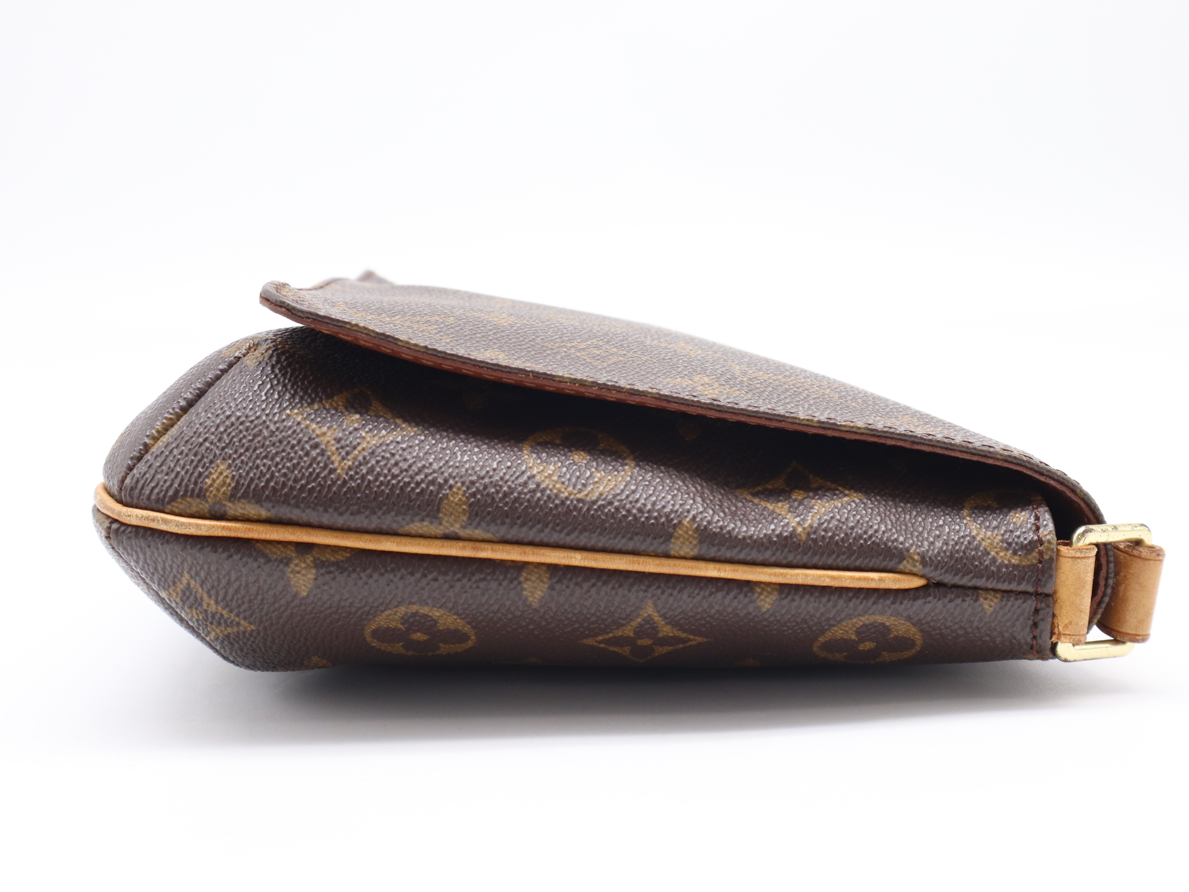 M51257 Monogram Musette Tango Short Shoulder Bag — view 5