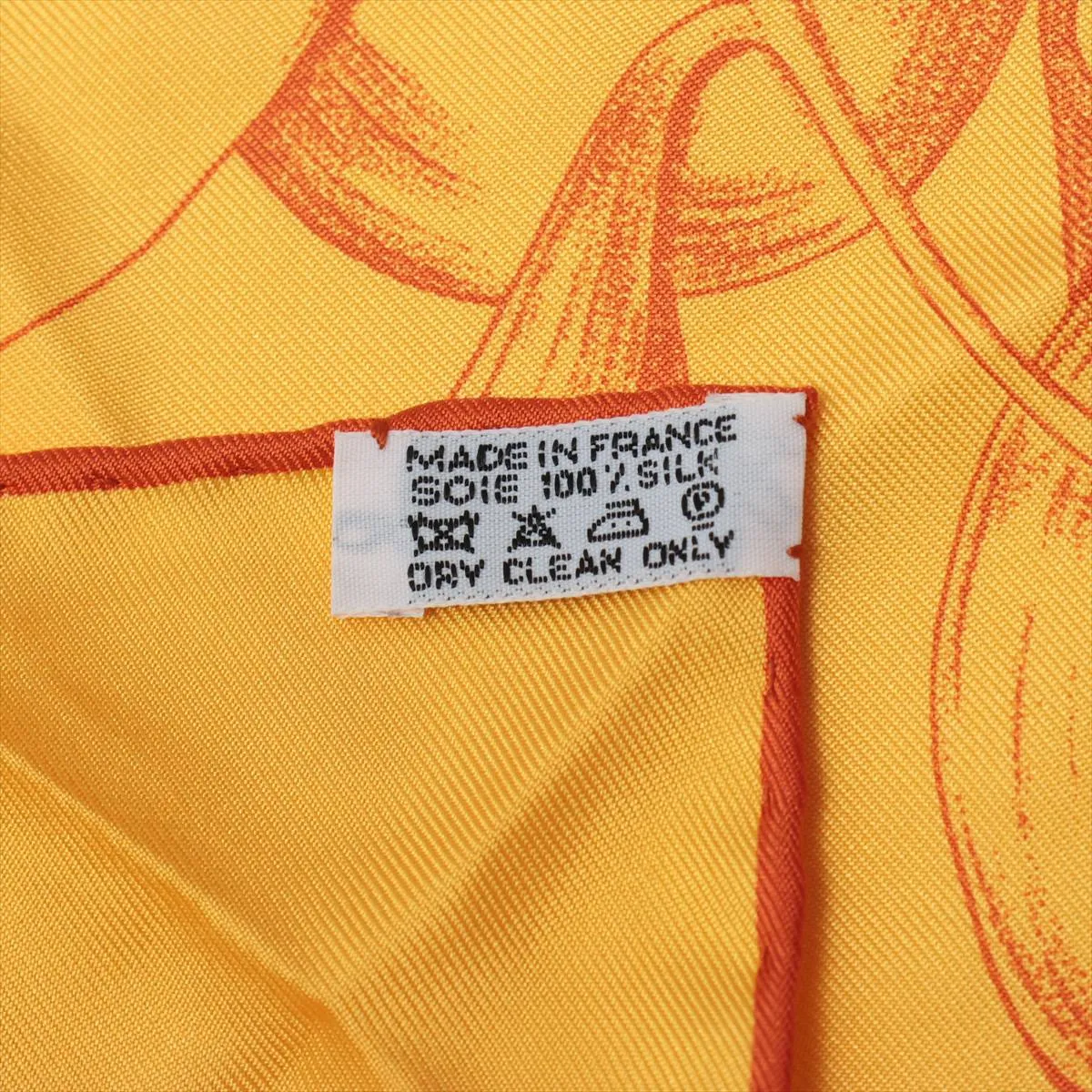 Carre 90 Scarf Silk Yellow Thread Folding — view 7