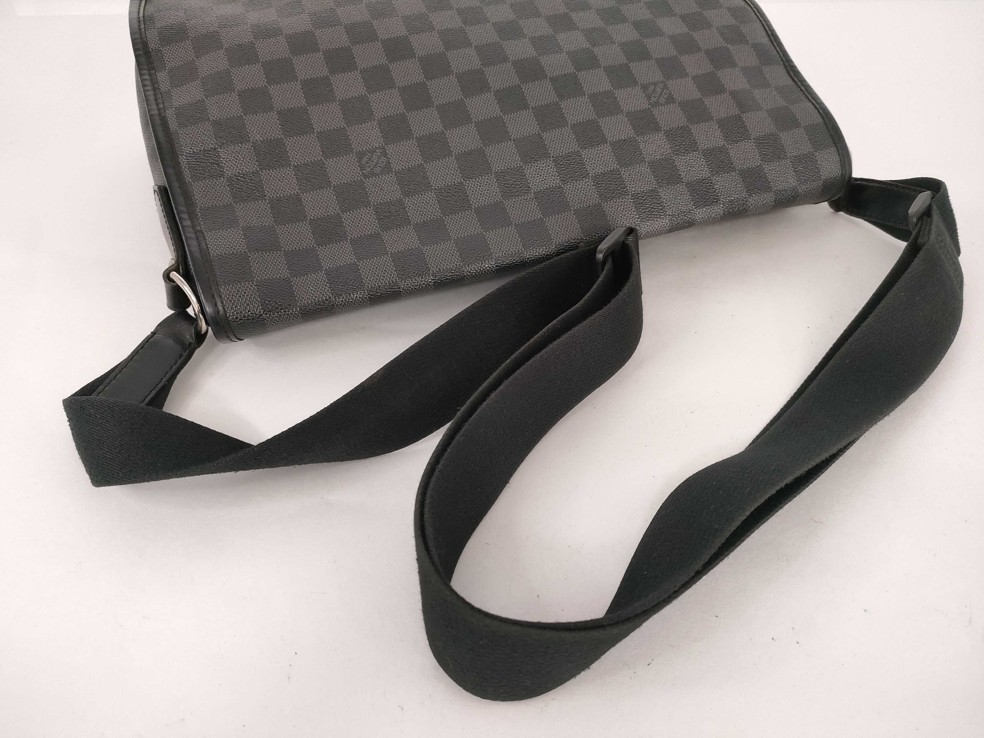 Damier Graphite Shoulder Bag, Black — view 3
