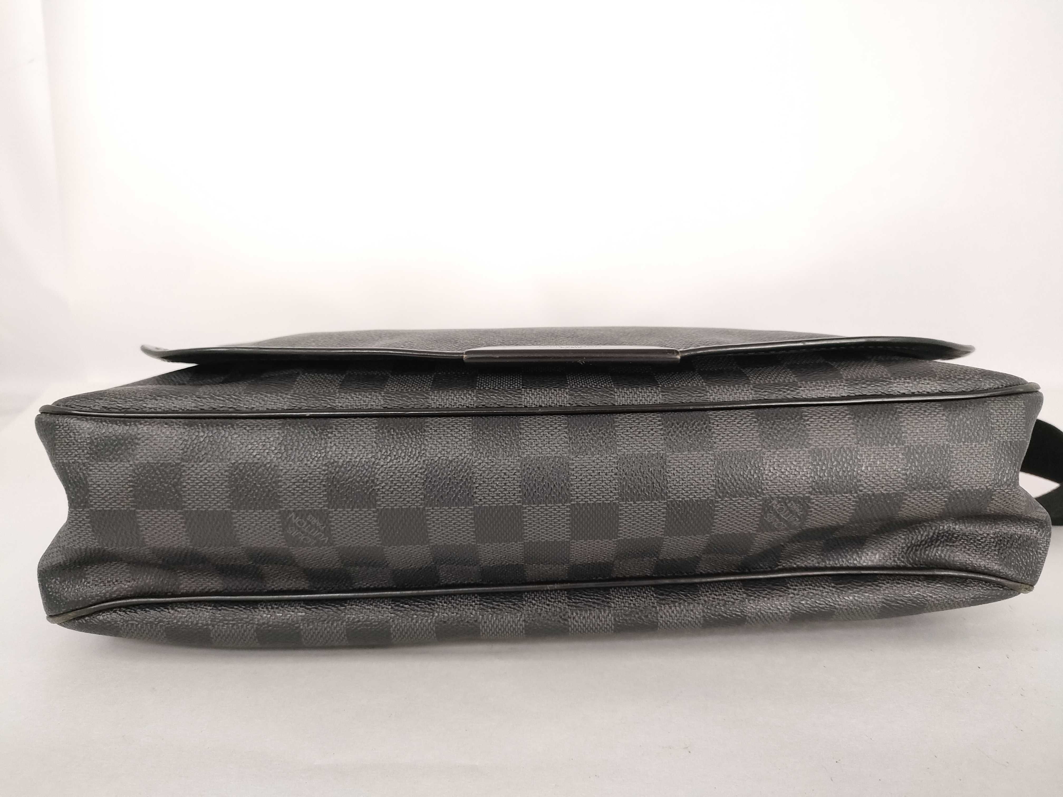 Damier Graphite Shoulder Bag, Black — view 7