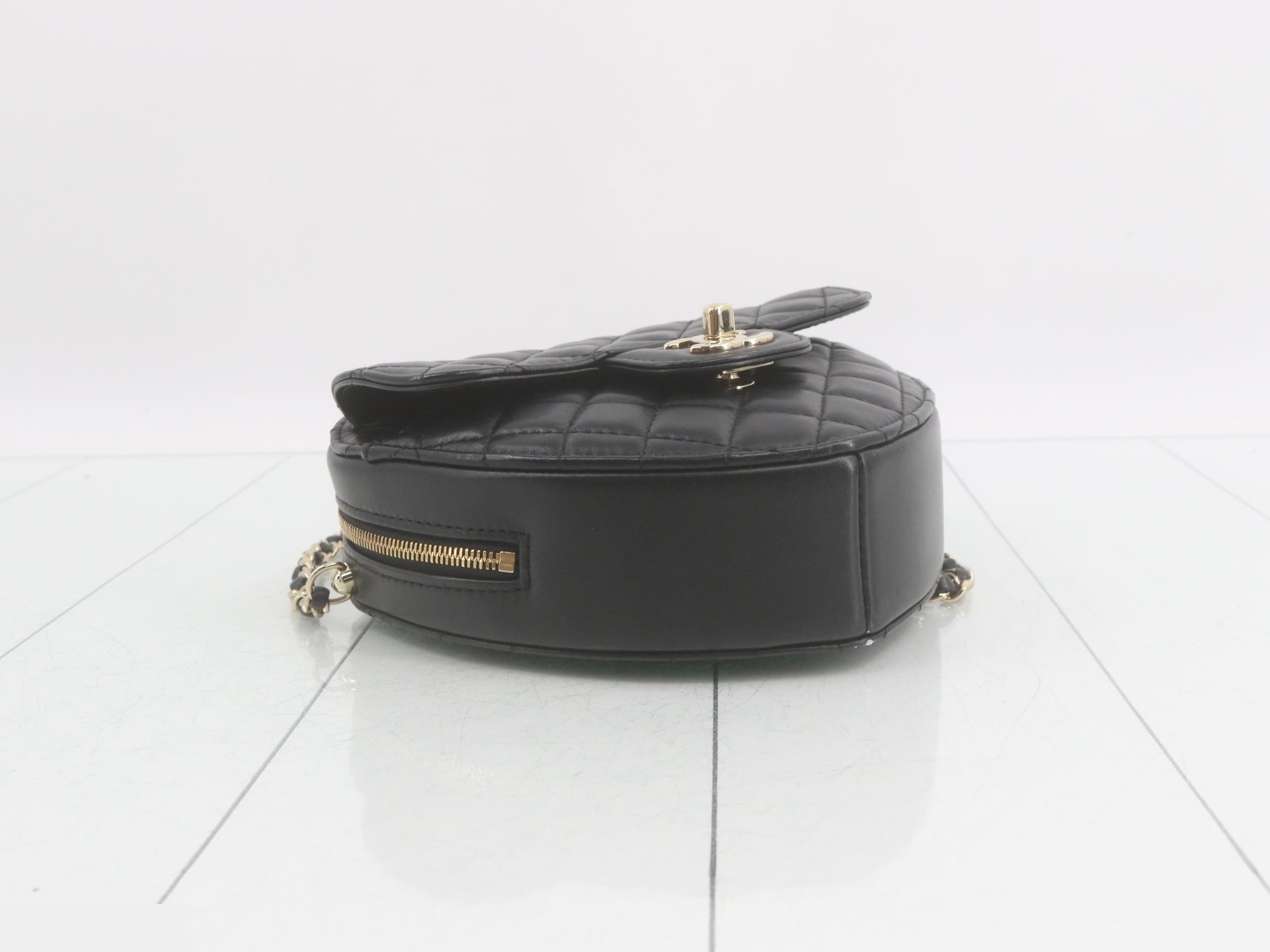 Heart Large Matelassé Shoulder Bag IC — view 5