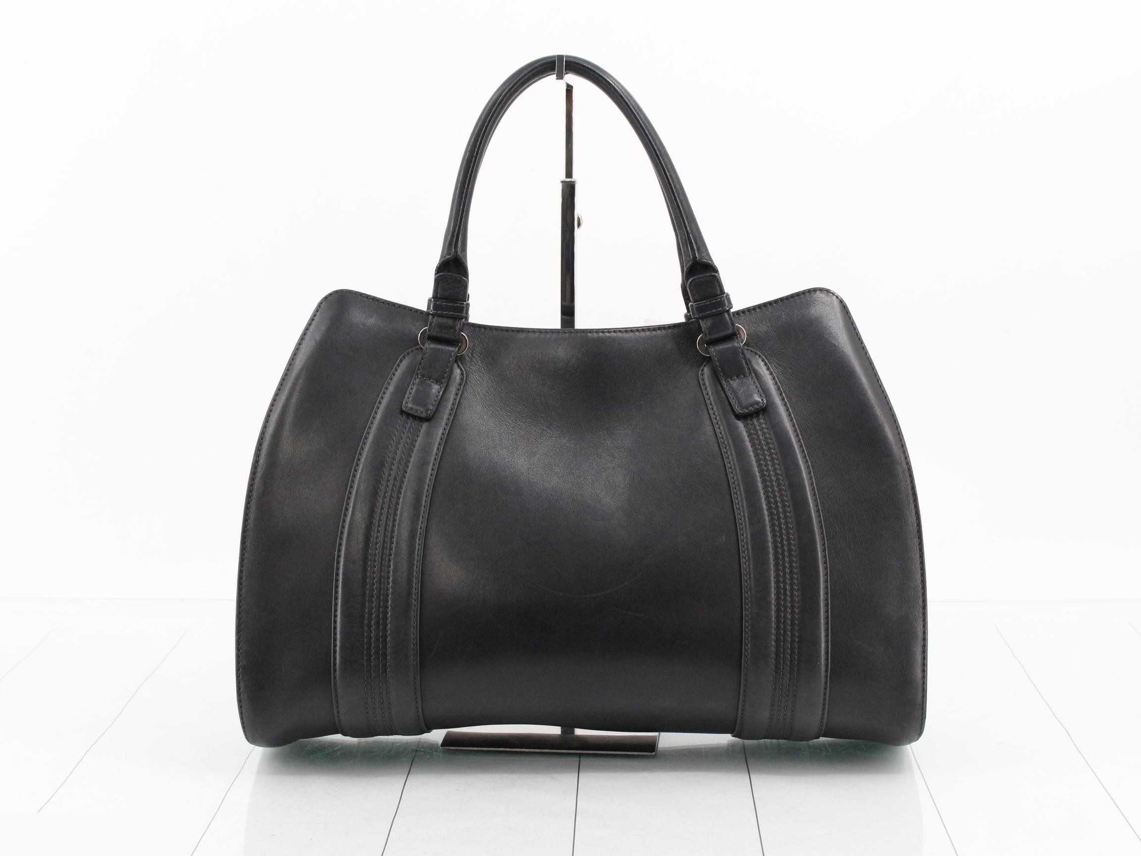 Other lines: Bags & Tote Bags - Camosio Anagram - Black — view 2