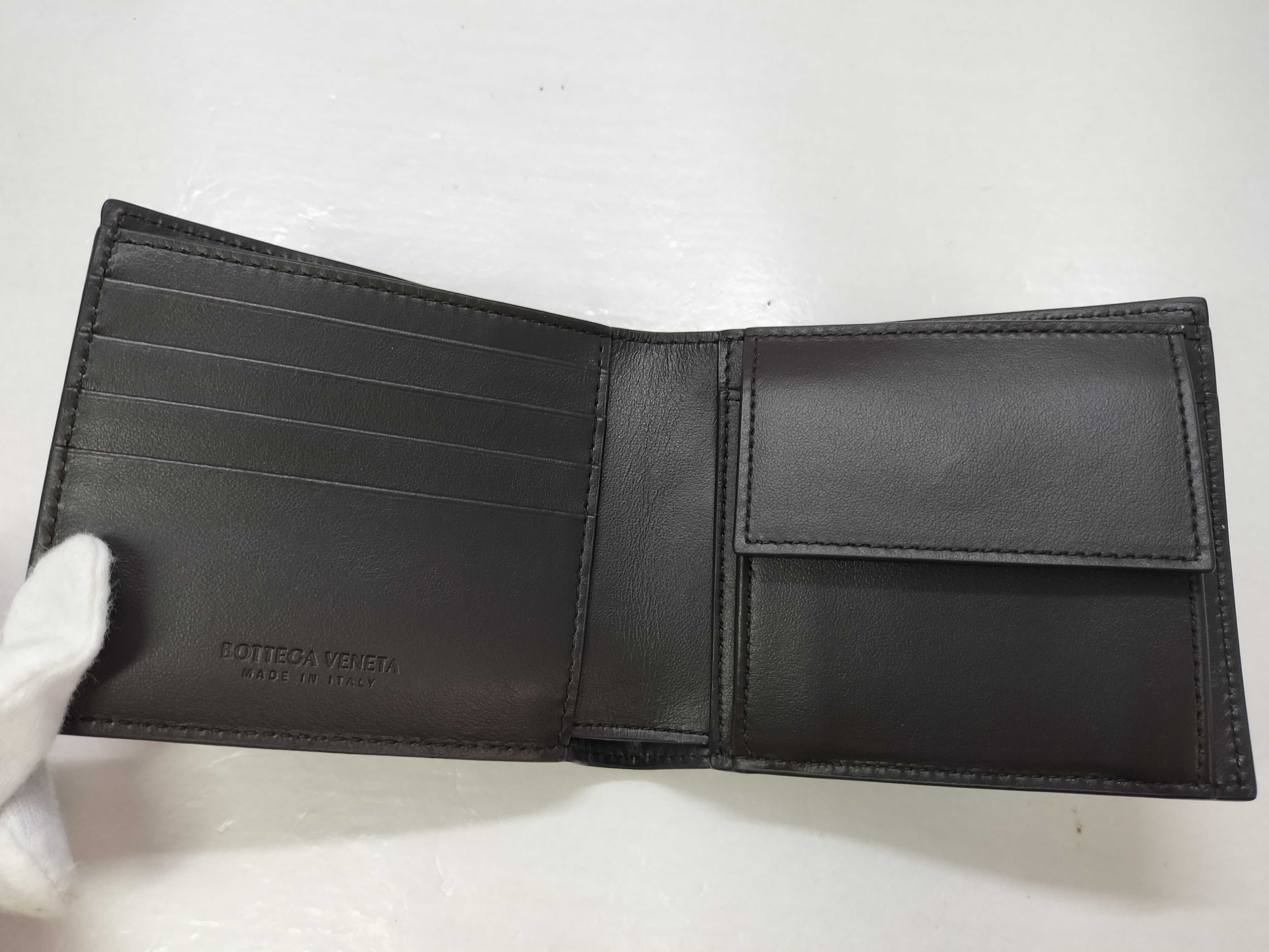 Intrecciato Maxi Leather Bi-fold Wallet in Brown. Includes: Box, Dust Bag. — view 14