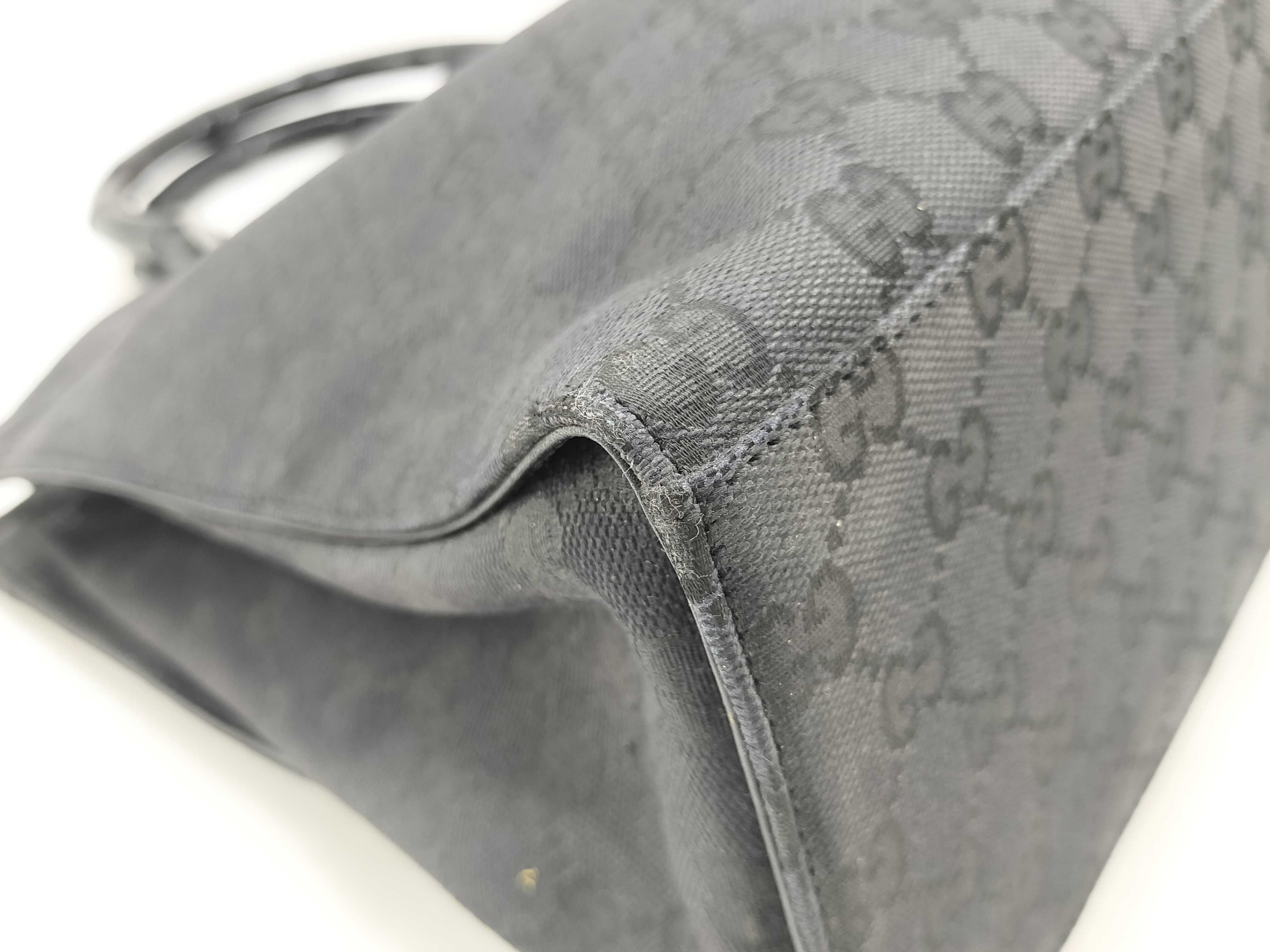 GG Canvas Gucci Bag Handbag — view 4