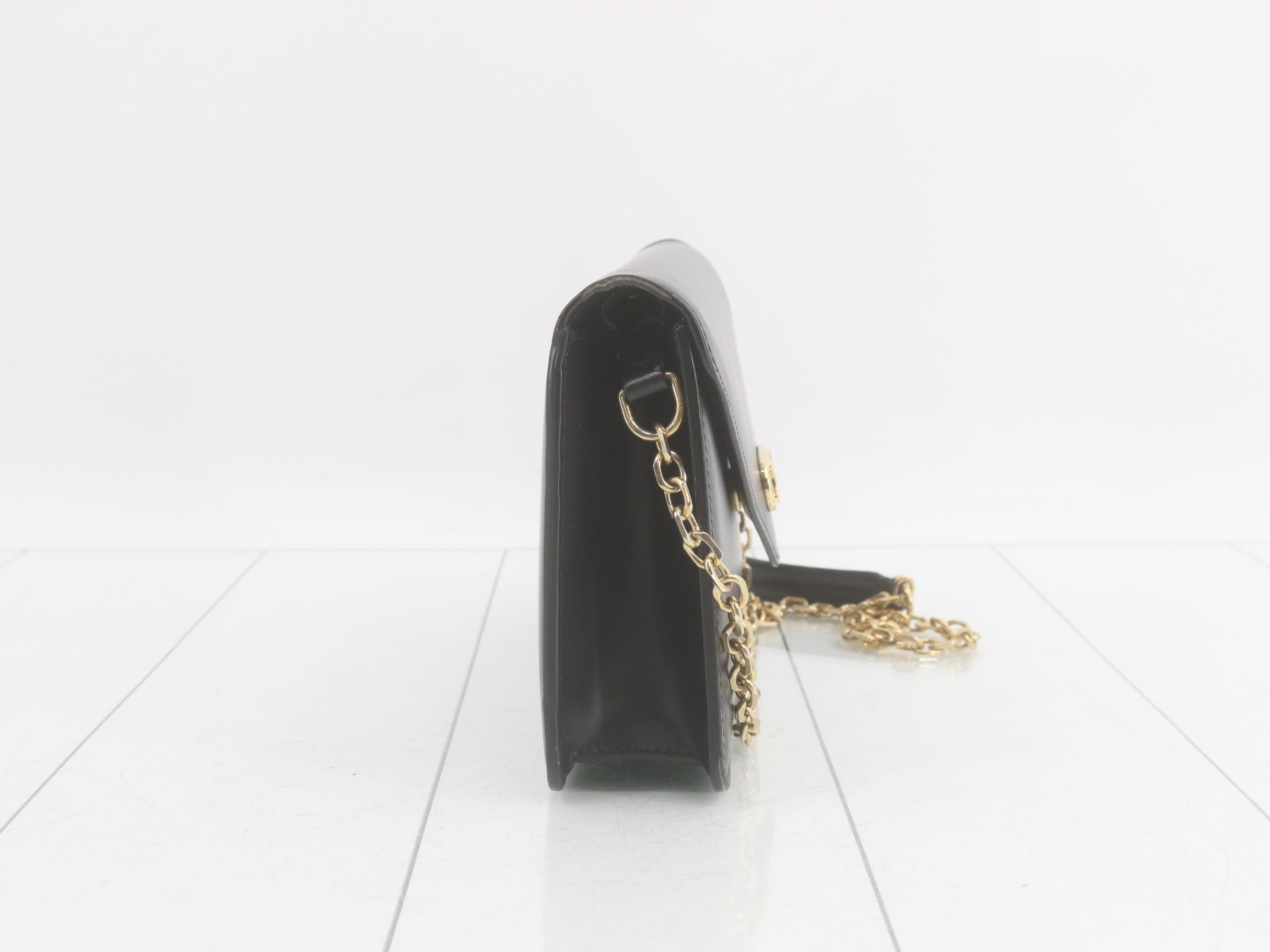 Triomphe Shoulder Bag — view 4