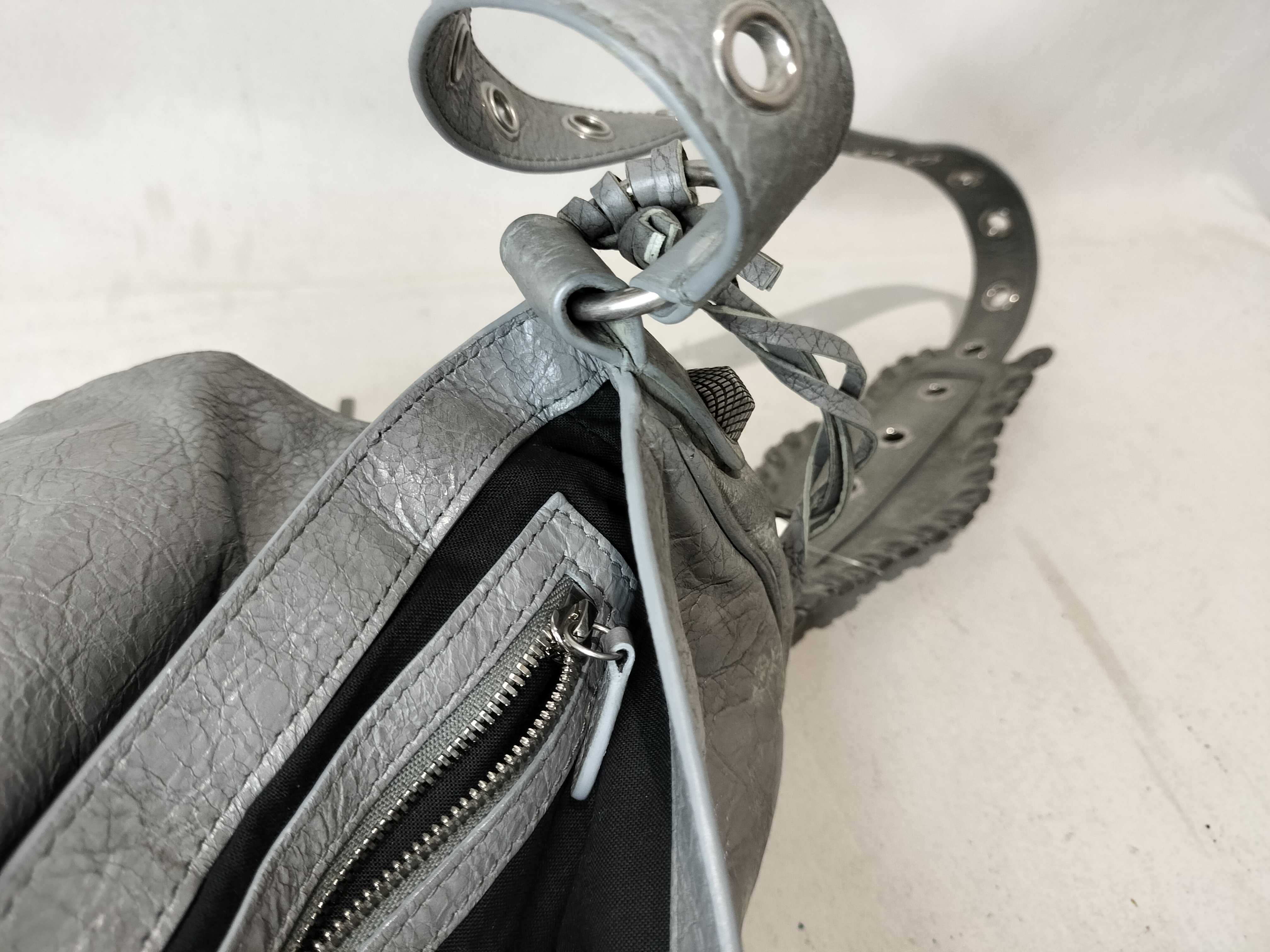 Le Cagole Flap Bag XS (Balenciaga Le Cagole Shoulder Bag) — view 12