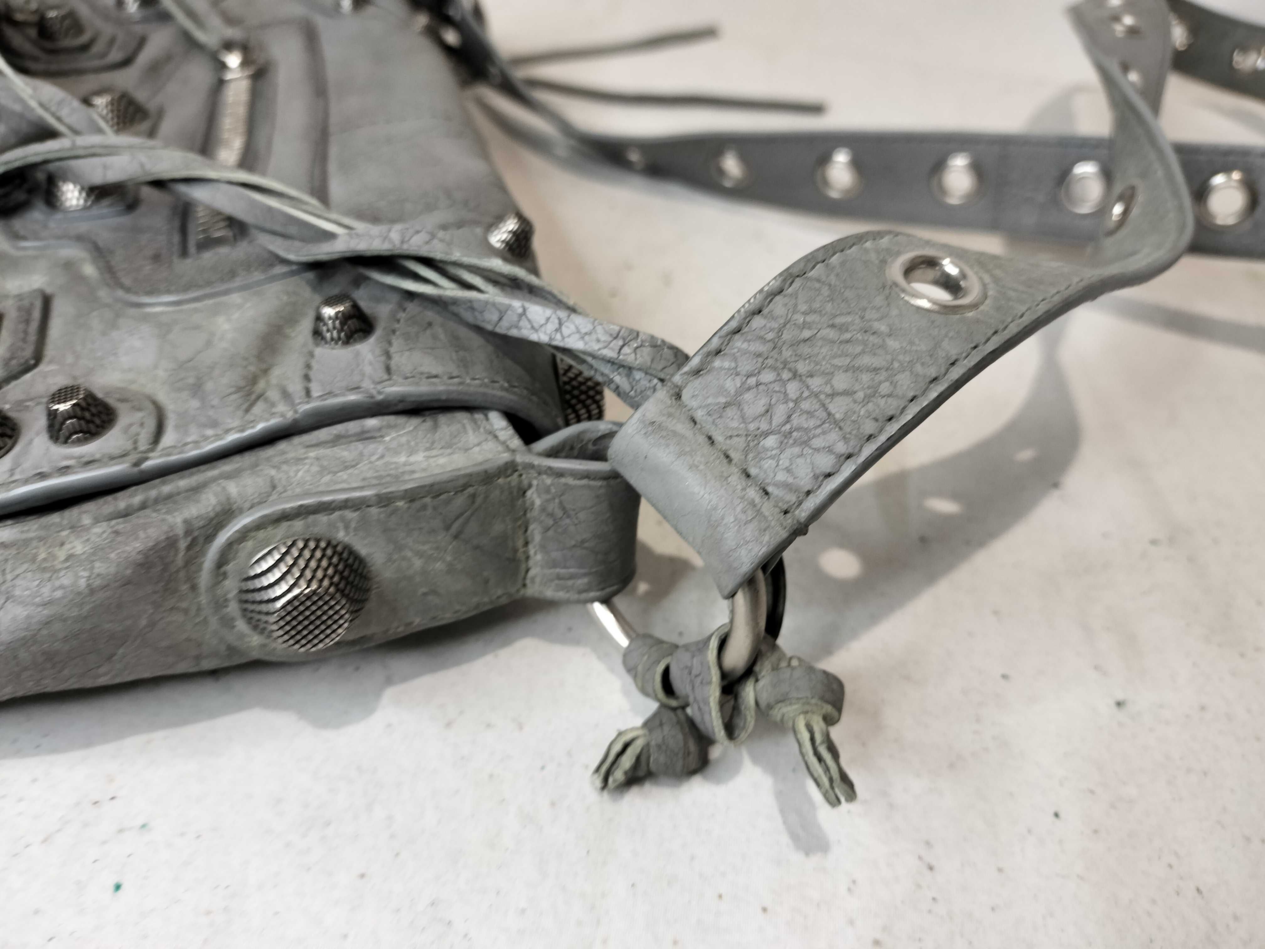 Le Cagole Flap Bag XS (Balenciaga Le Cagole Shoulder Bag) — view 5