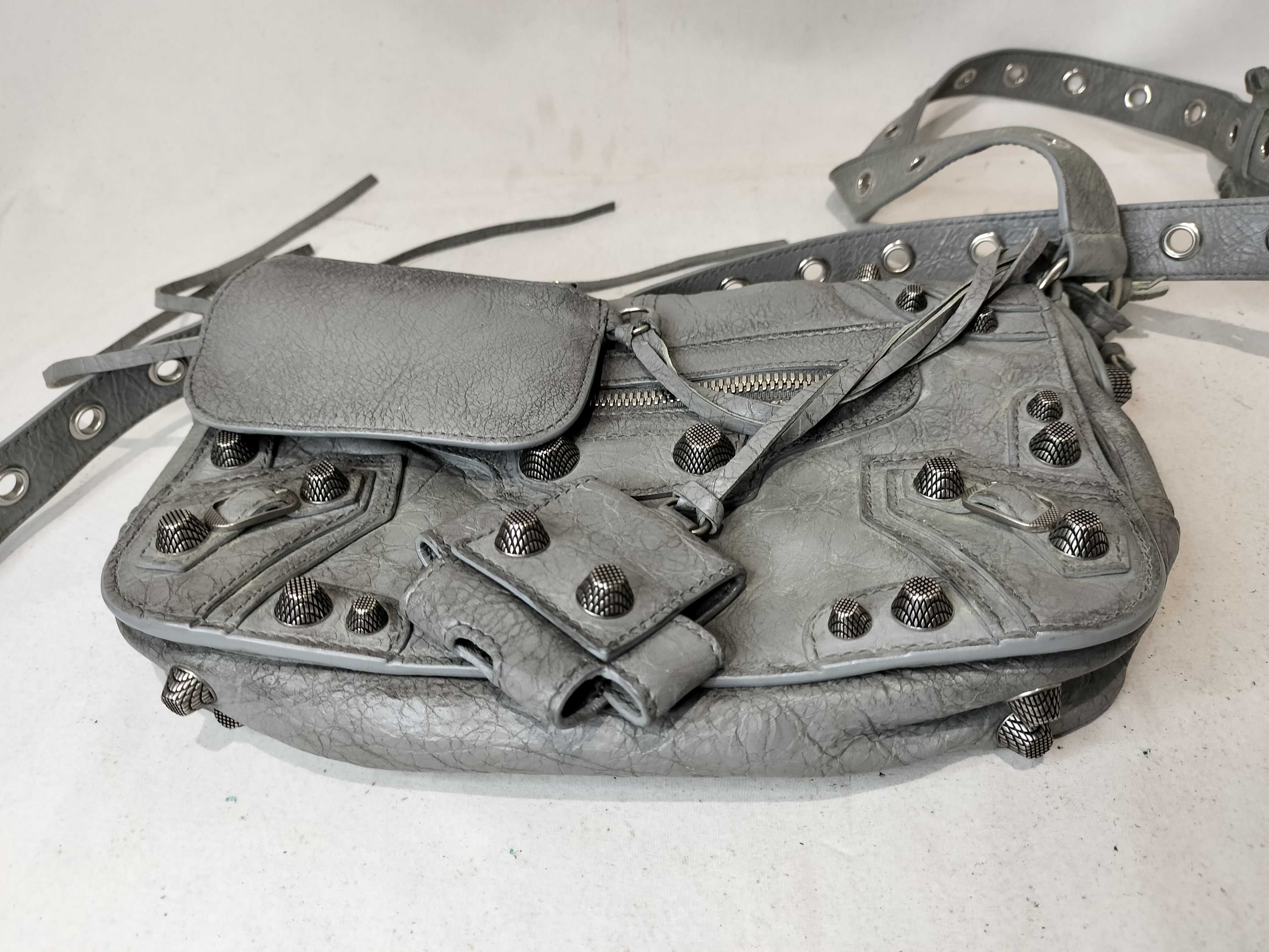 Le Cagole Flap Bag XS (Balenciaga Le Cagole Shoulder Bag) — view 7