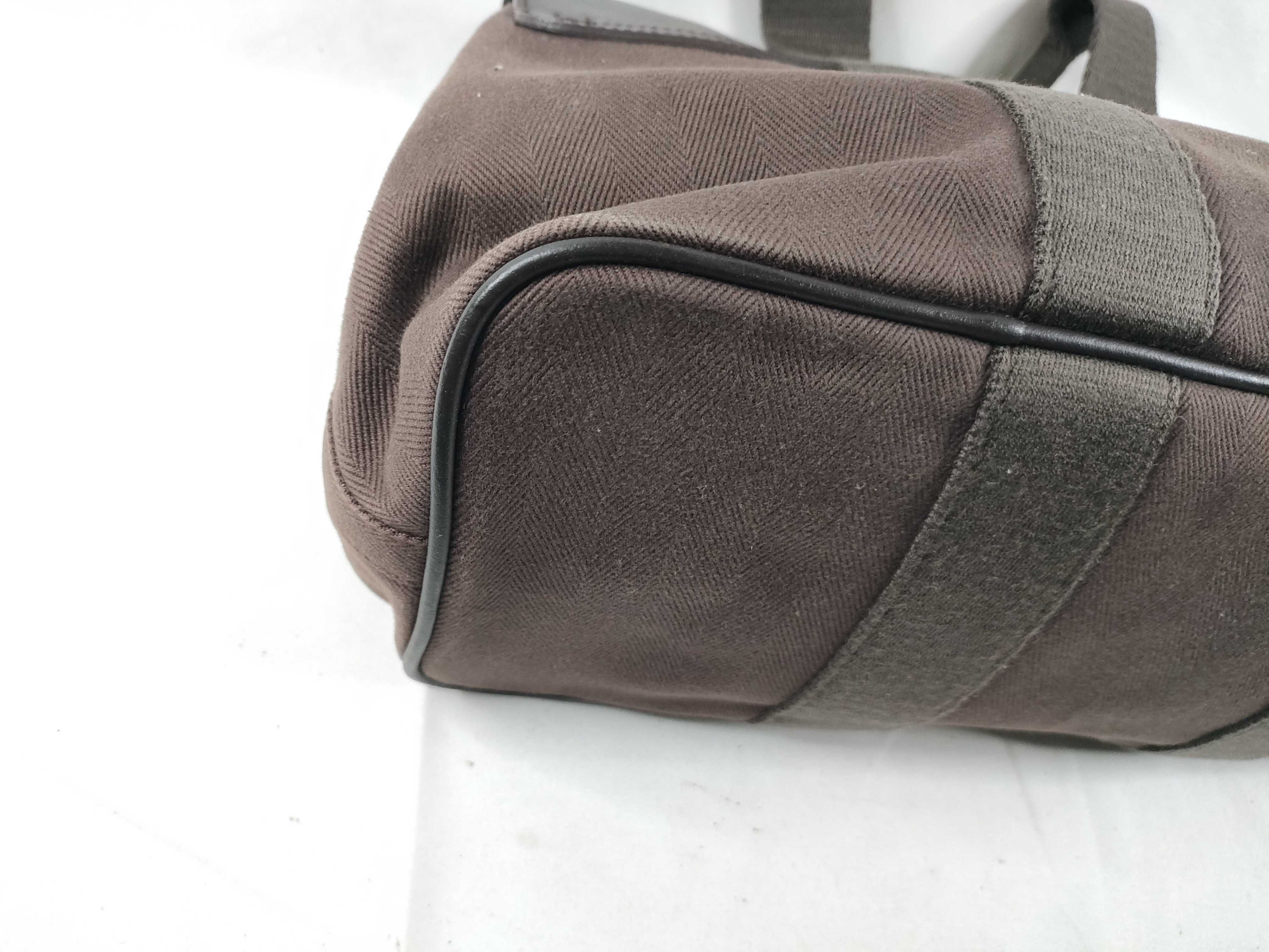 Valparaiso MM Tote Bag with Pouch — view 3