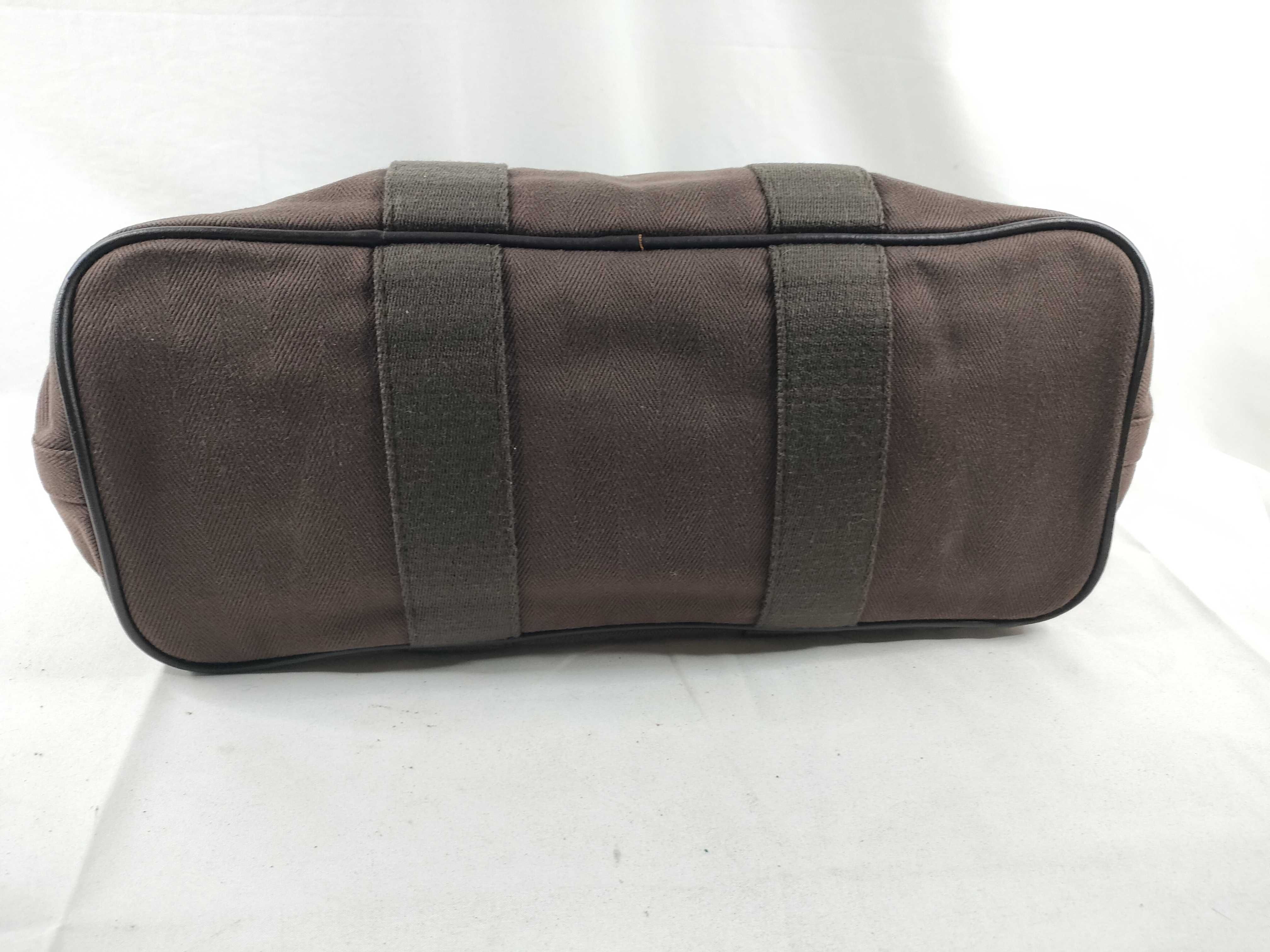 Valparaiso MM Tote Bag with Pouch — view 4