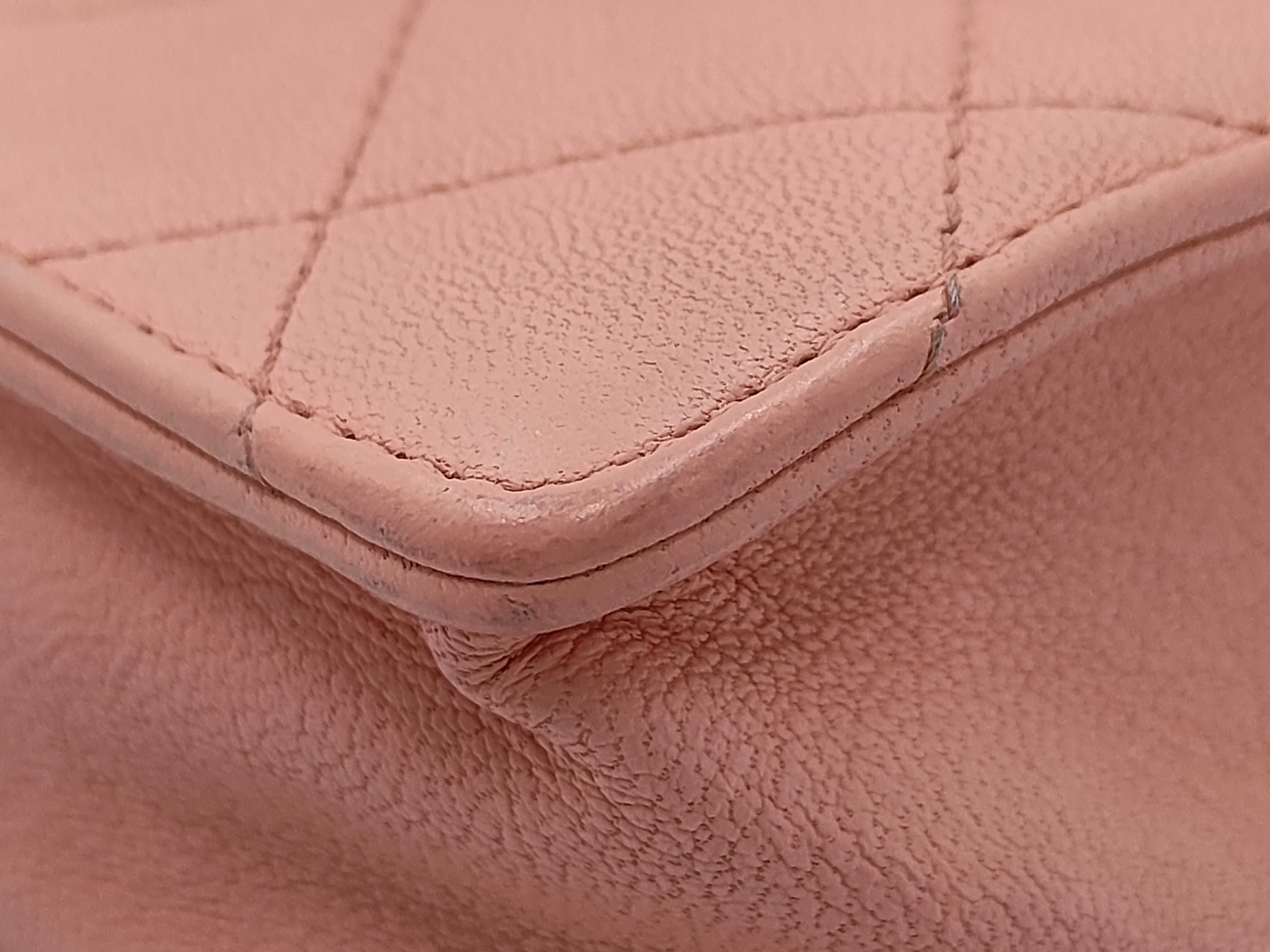 Matelasse Pearl Pink Chain Shoulder Bag — view 4
