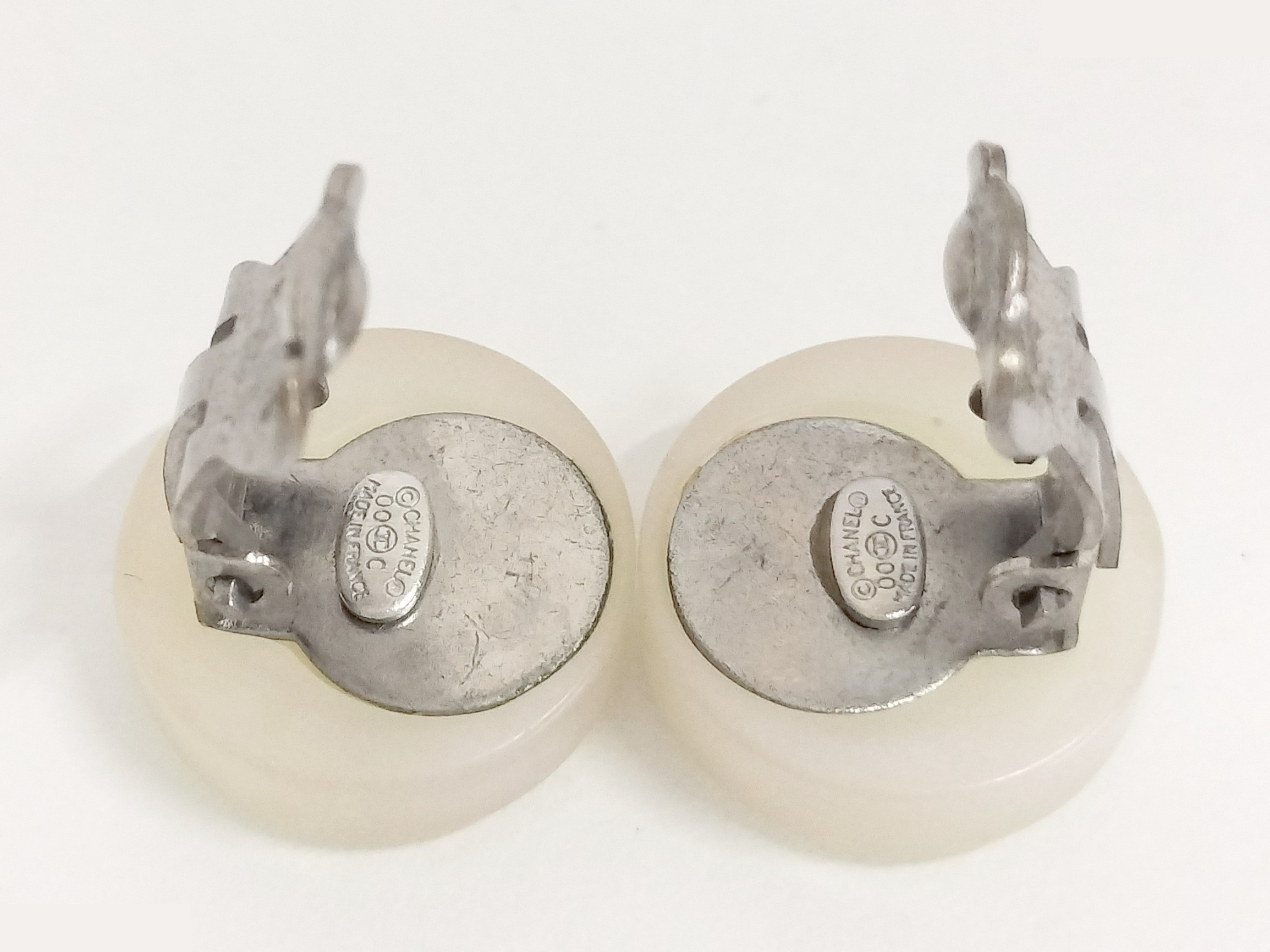 Coco mini plastic earrings — view 4