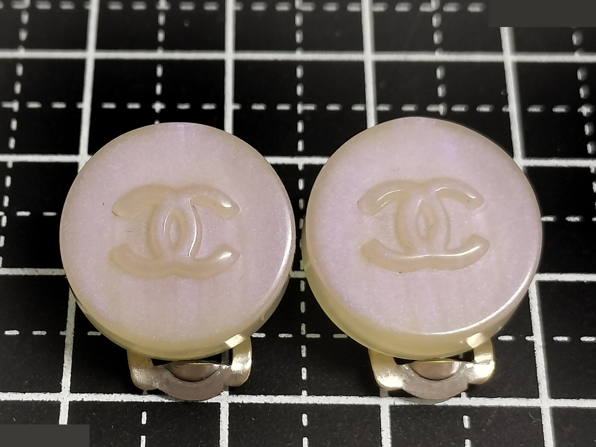 Coco mini plastic earrings — view 8