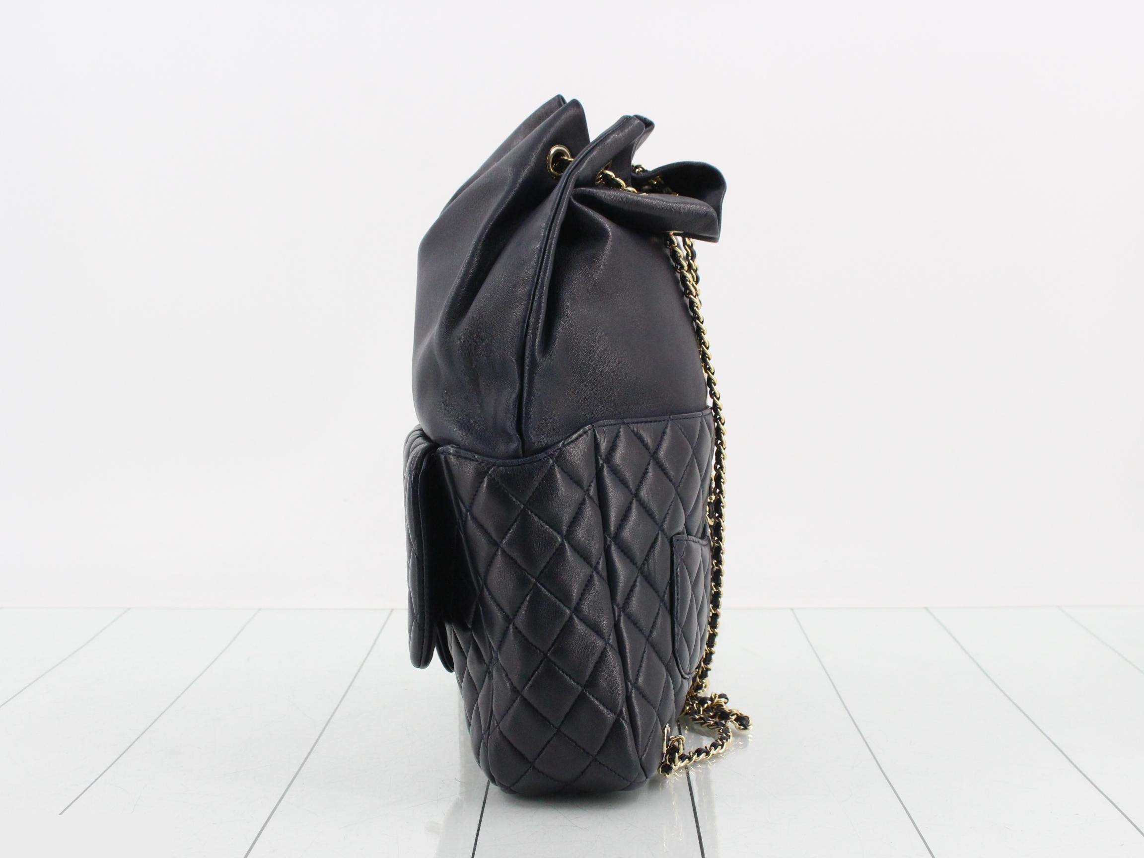 Matelassé Chain Backpack — view 3