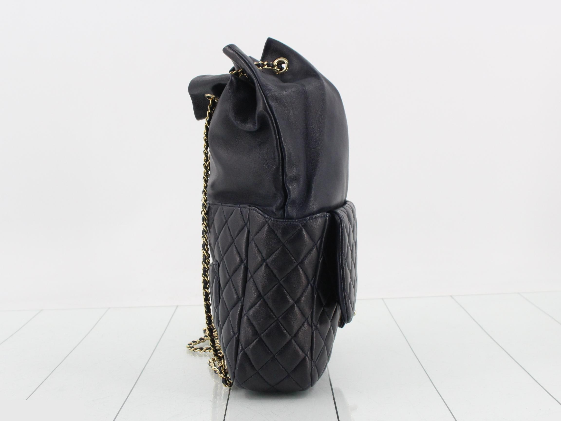 Matelassé Chain Backpack — view 4