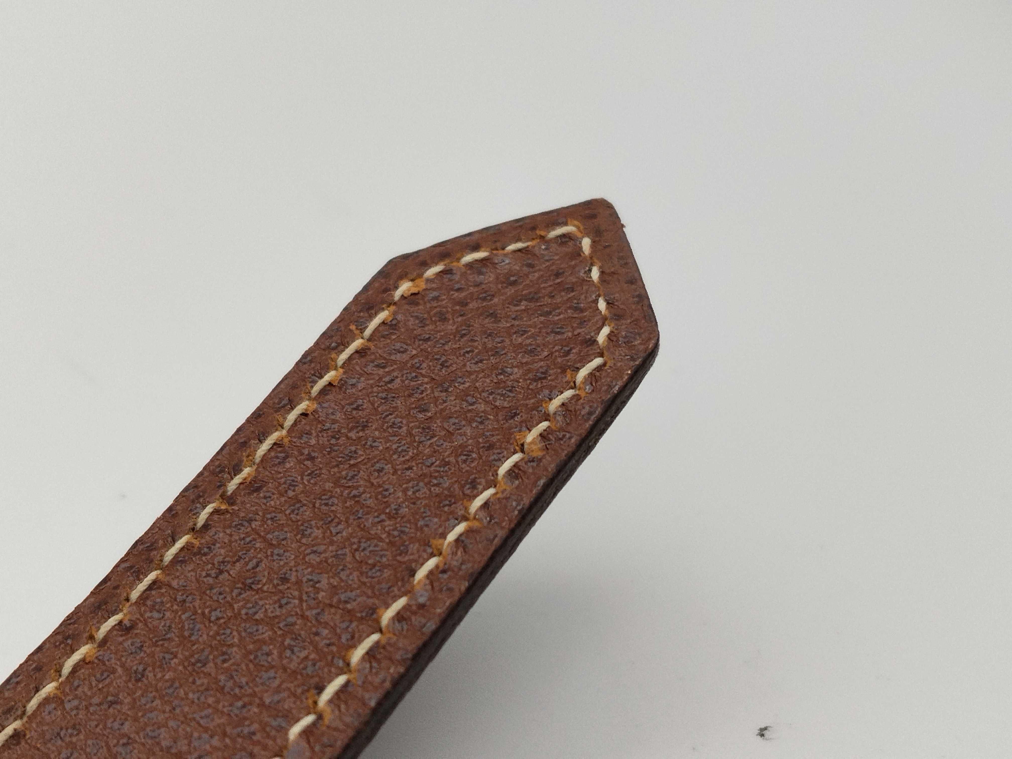 Bearn Soufflé E stamp Epsom leather wallet 32 — view 12