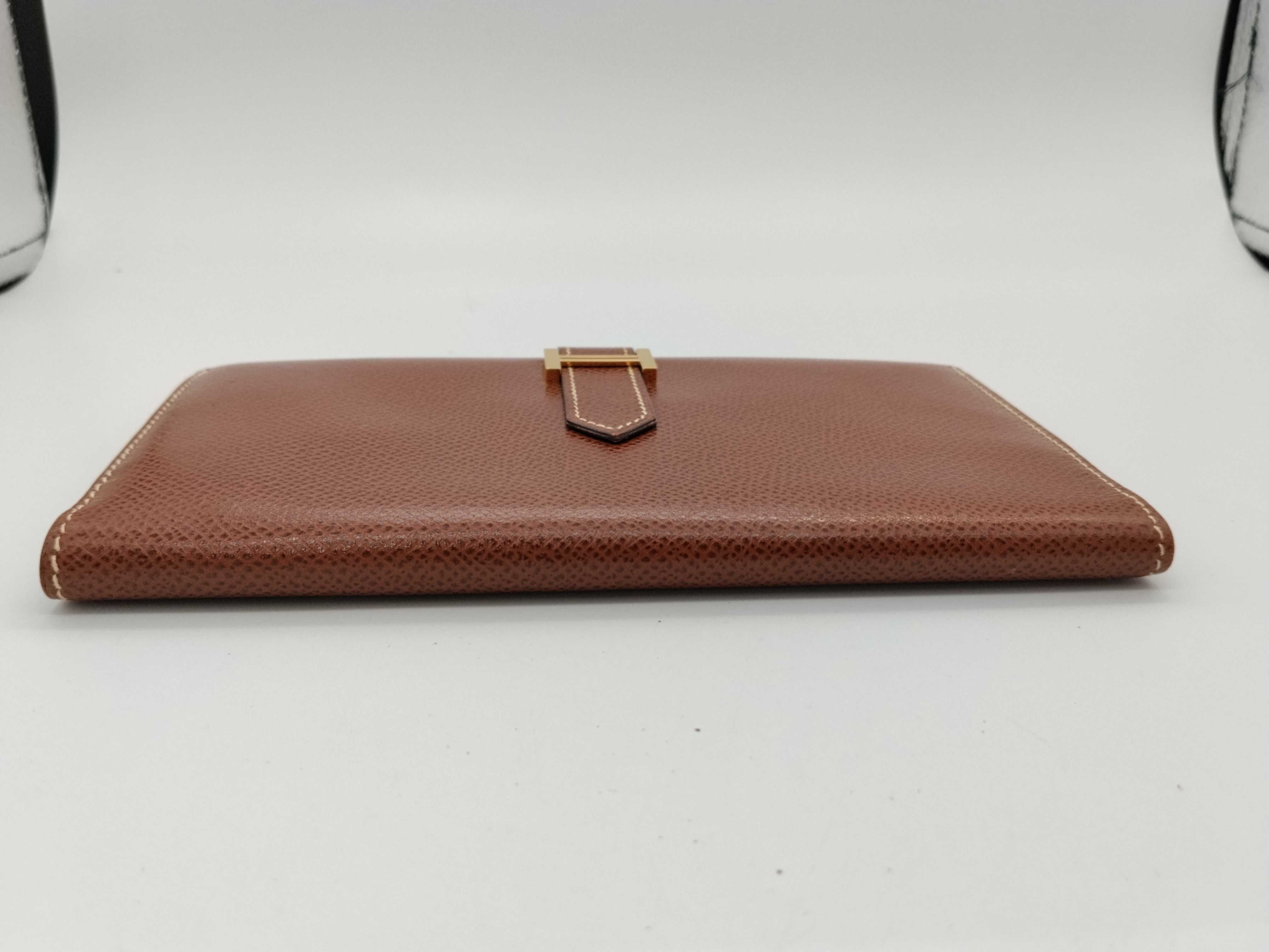 Bearn Soufflé E stamp Epsom leather wallet 32 — view 3