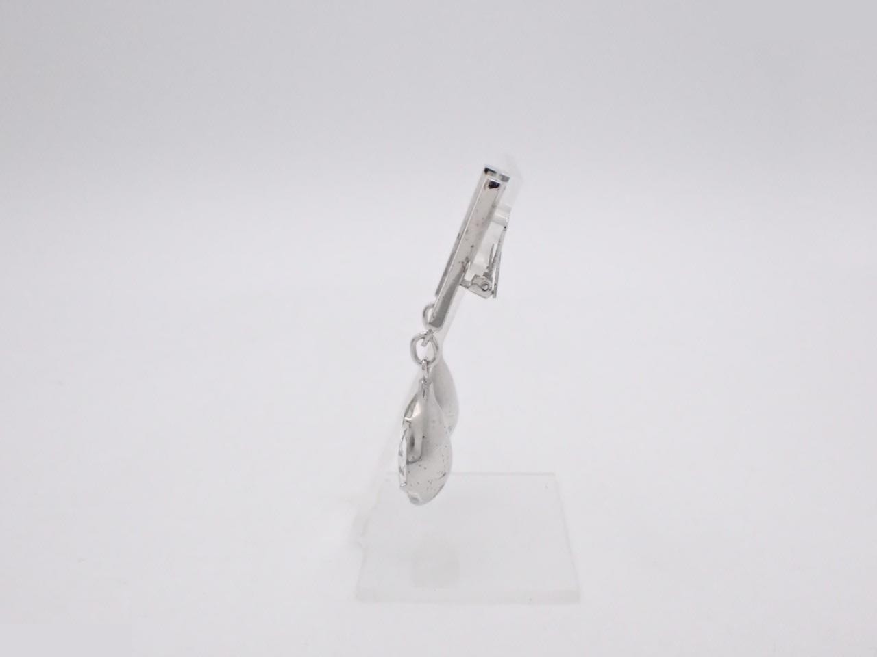Earrings — view 3