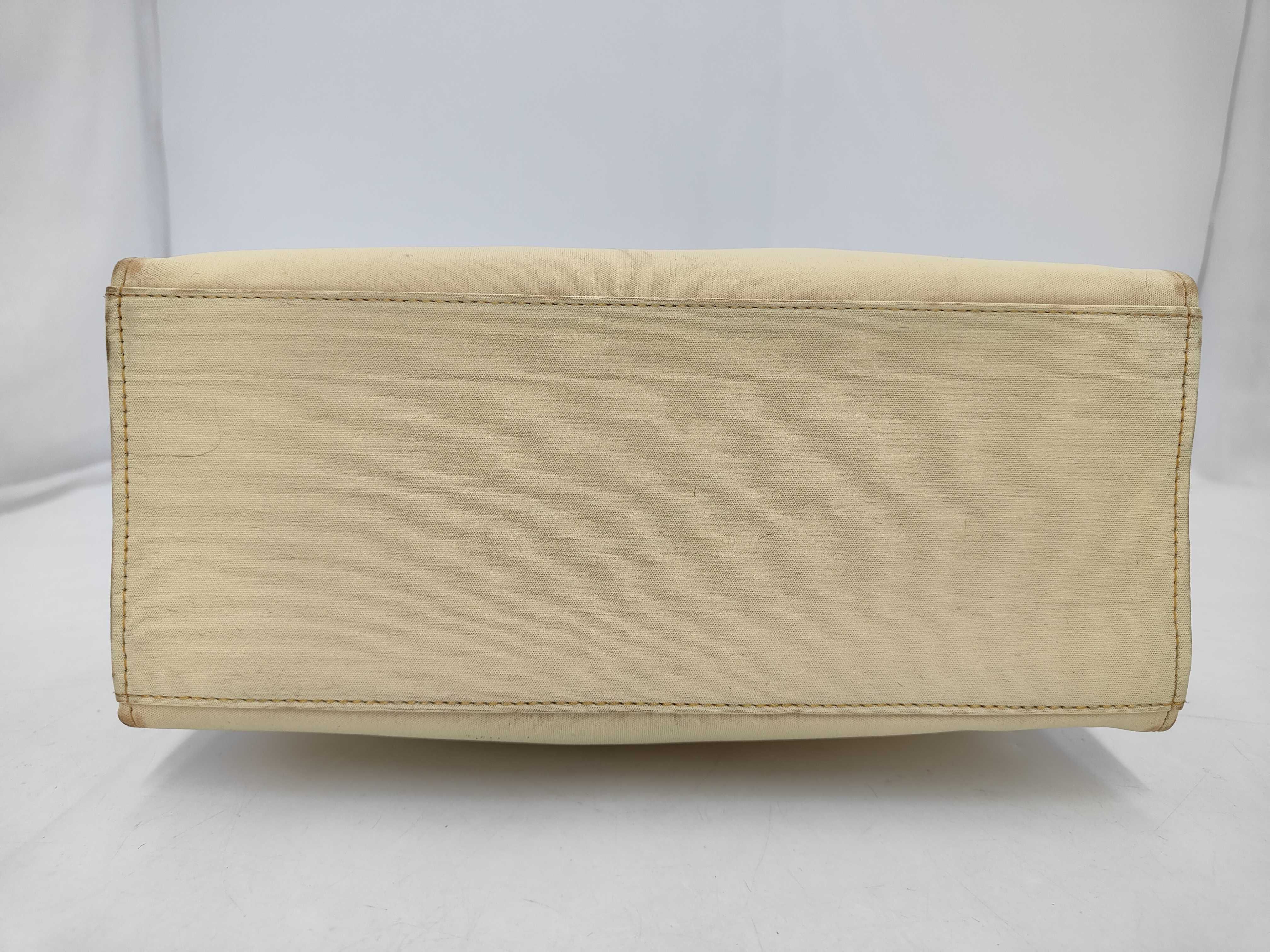 FF logo hardware leather handbag — view 3