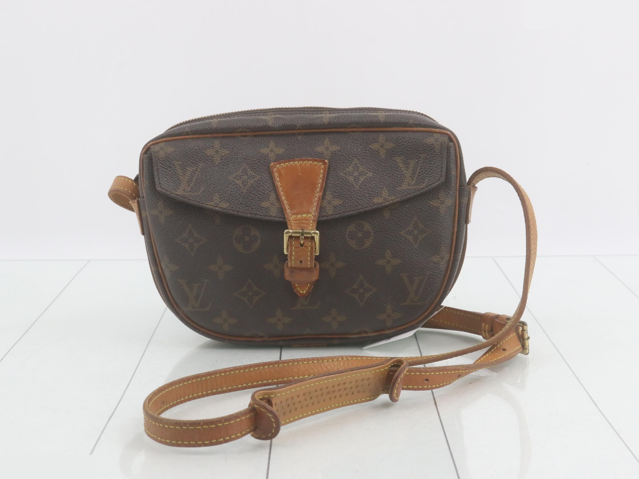 Monogram Jeune Fille 23 Shoulder Bag
