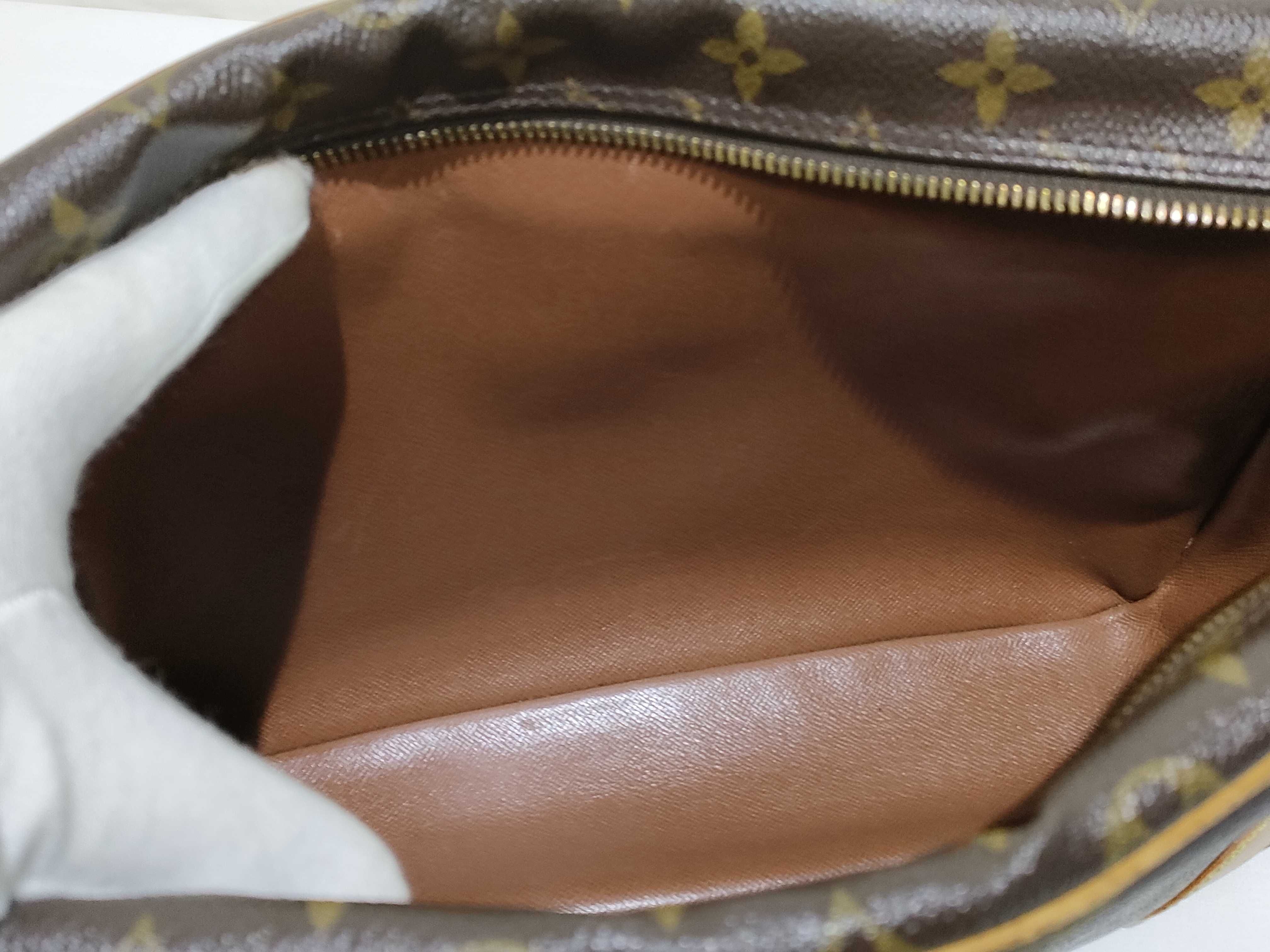 Monogram Nile Shoulder Bag M45244 TH0910 — view 9