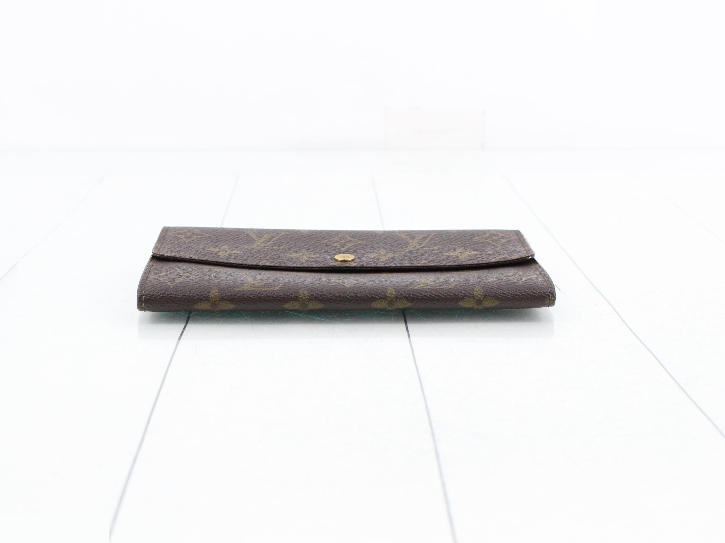 Monogram Pochette Portemonnaie Credit Bi-fold Long Wallet — view 3