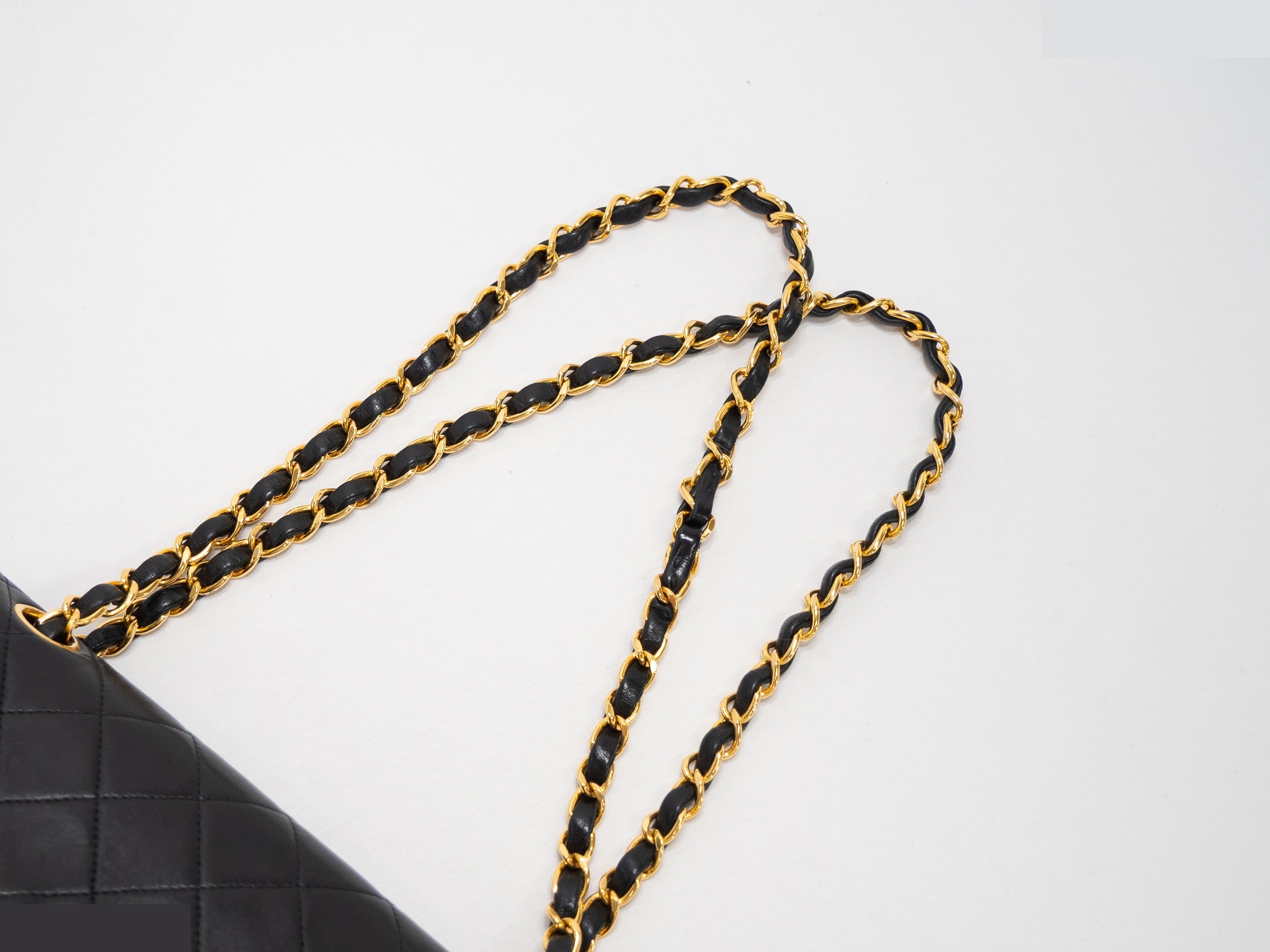Matelassé double flap double chain lambskin black — view 6