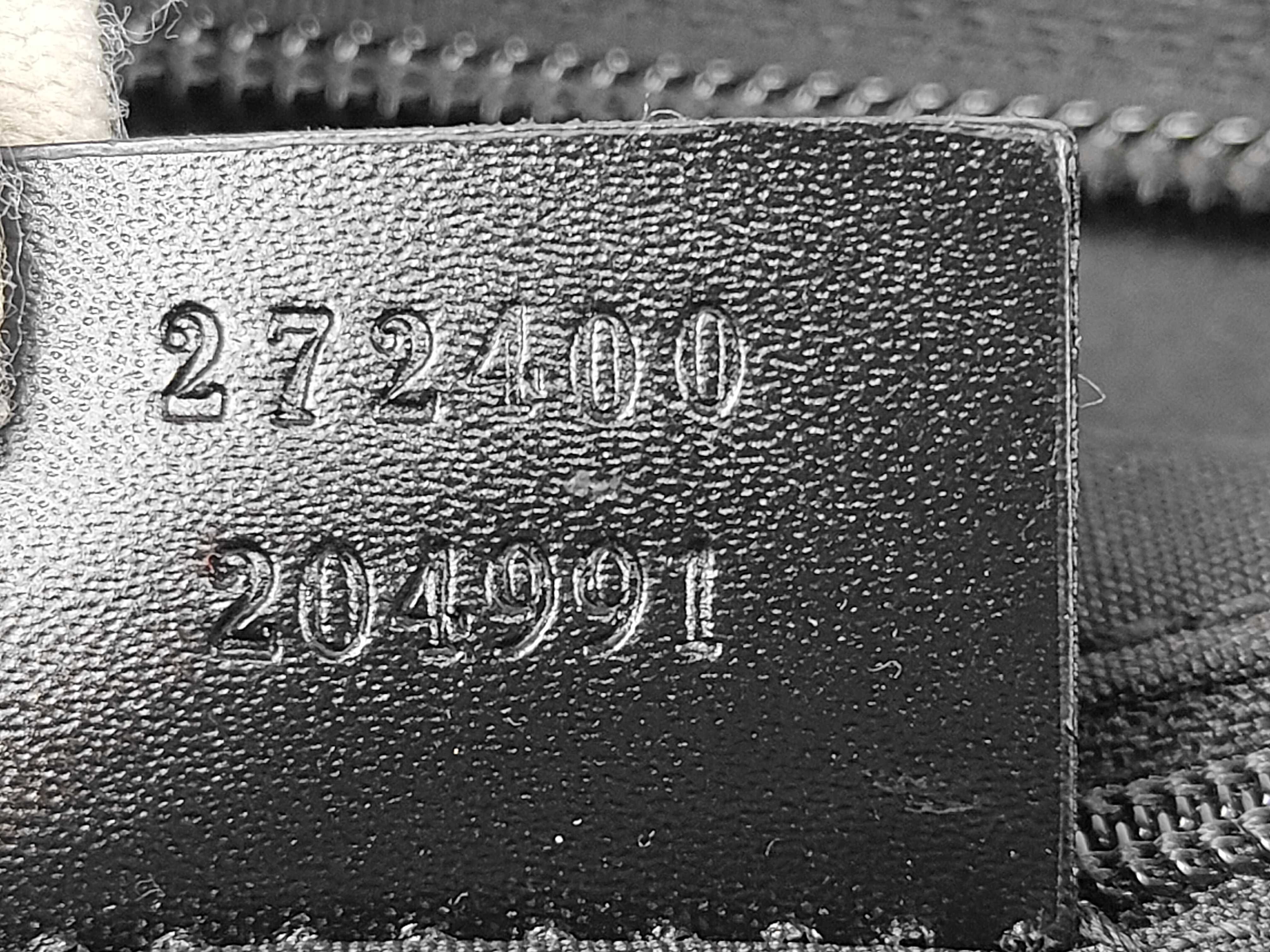 GG Canvas 272400 Shoulder Bag — view 11