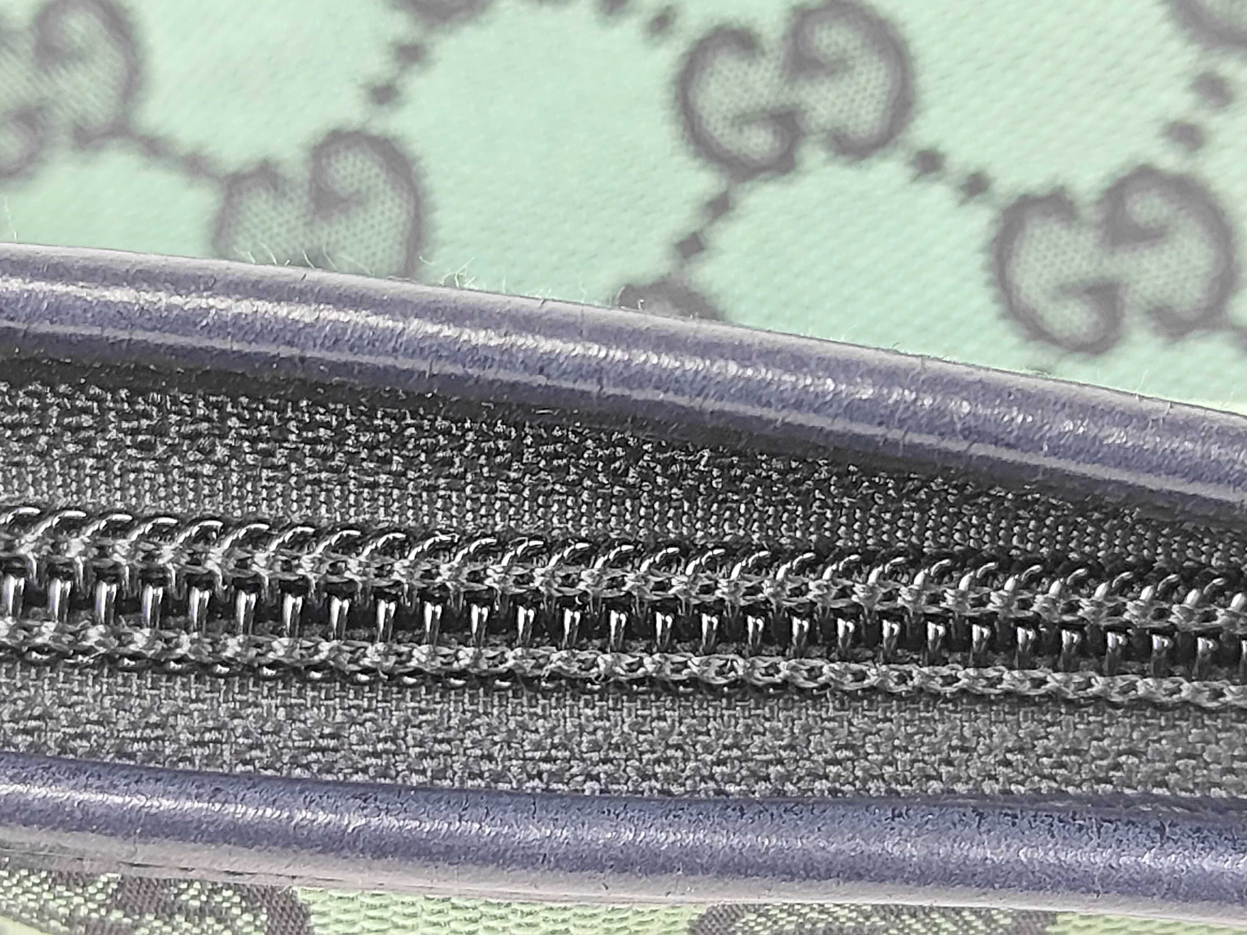 GG Canvas 272400 Shoulder Bag — view 6
