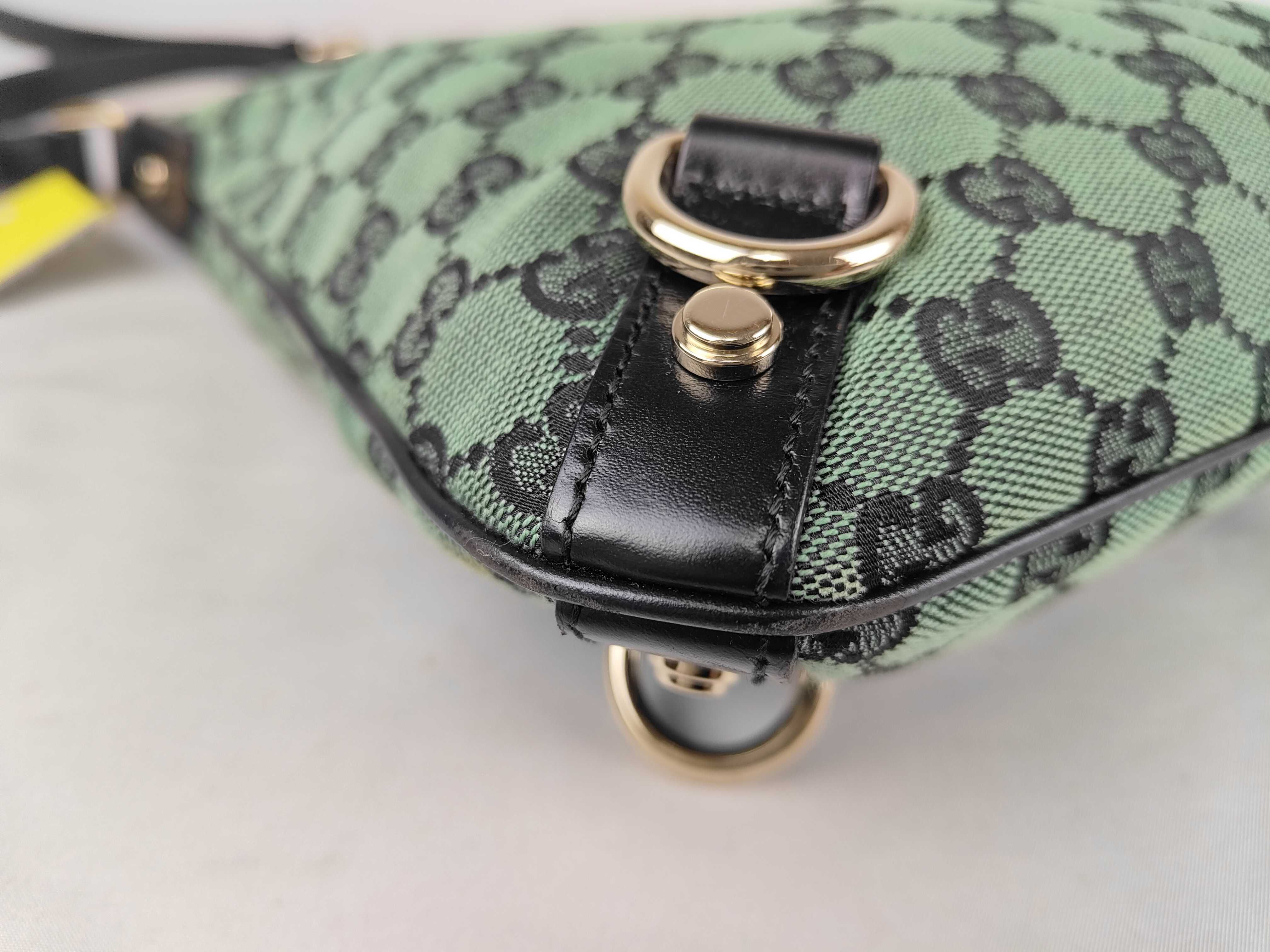 GG Canvas 272400 Shoulder Bag — view 8