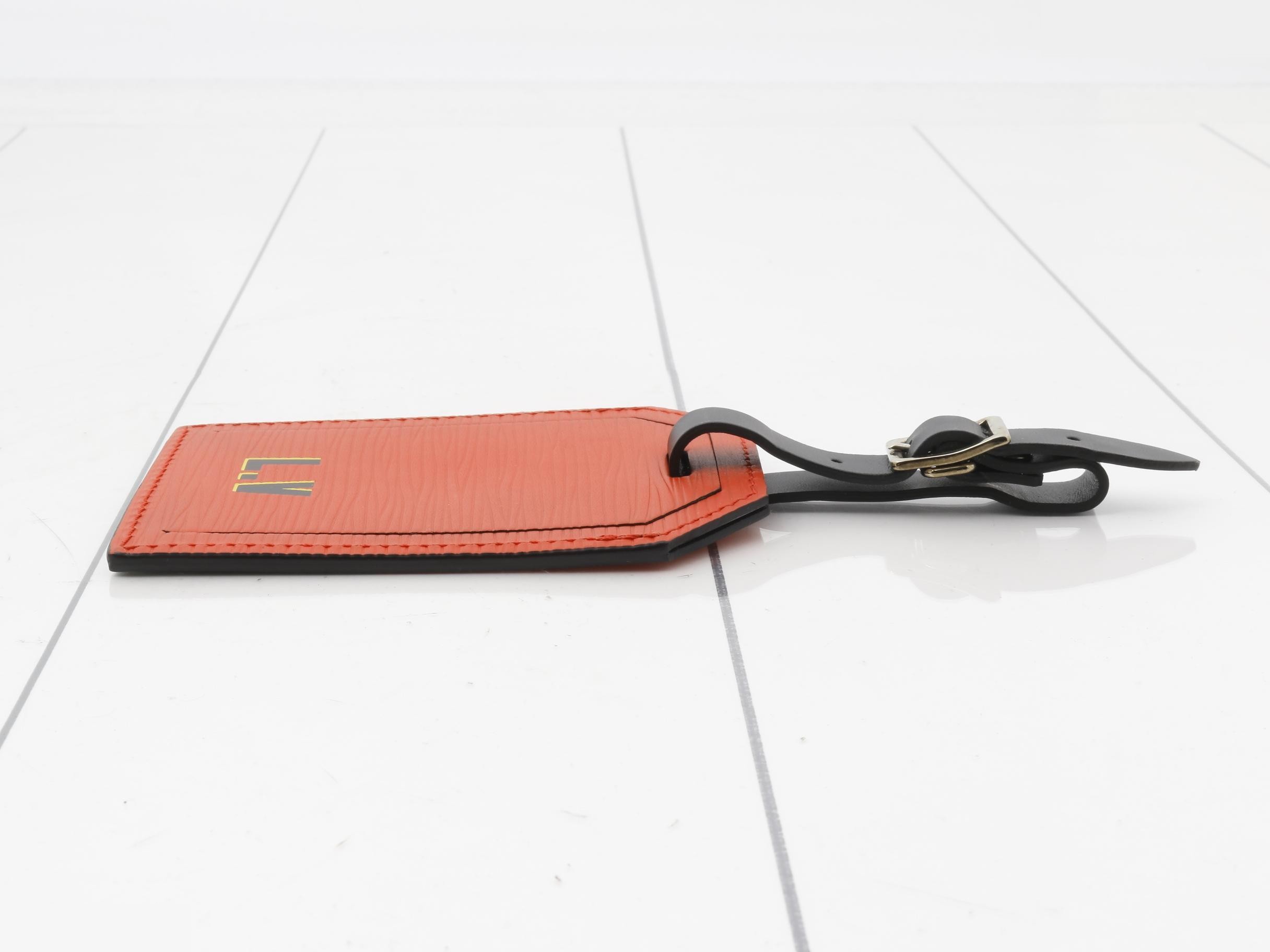 Name Tag, Red — view 3