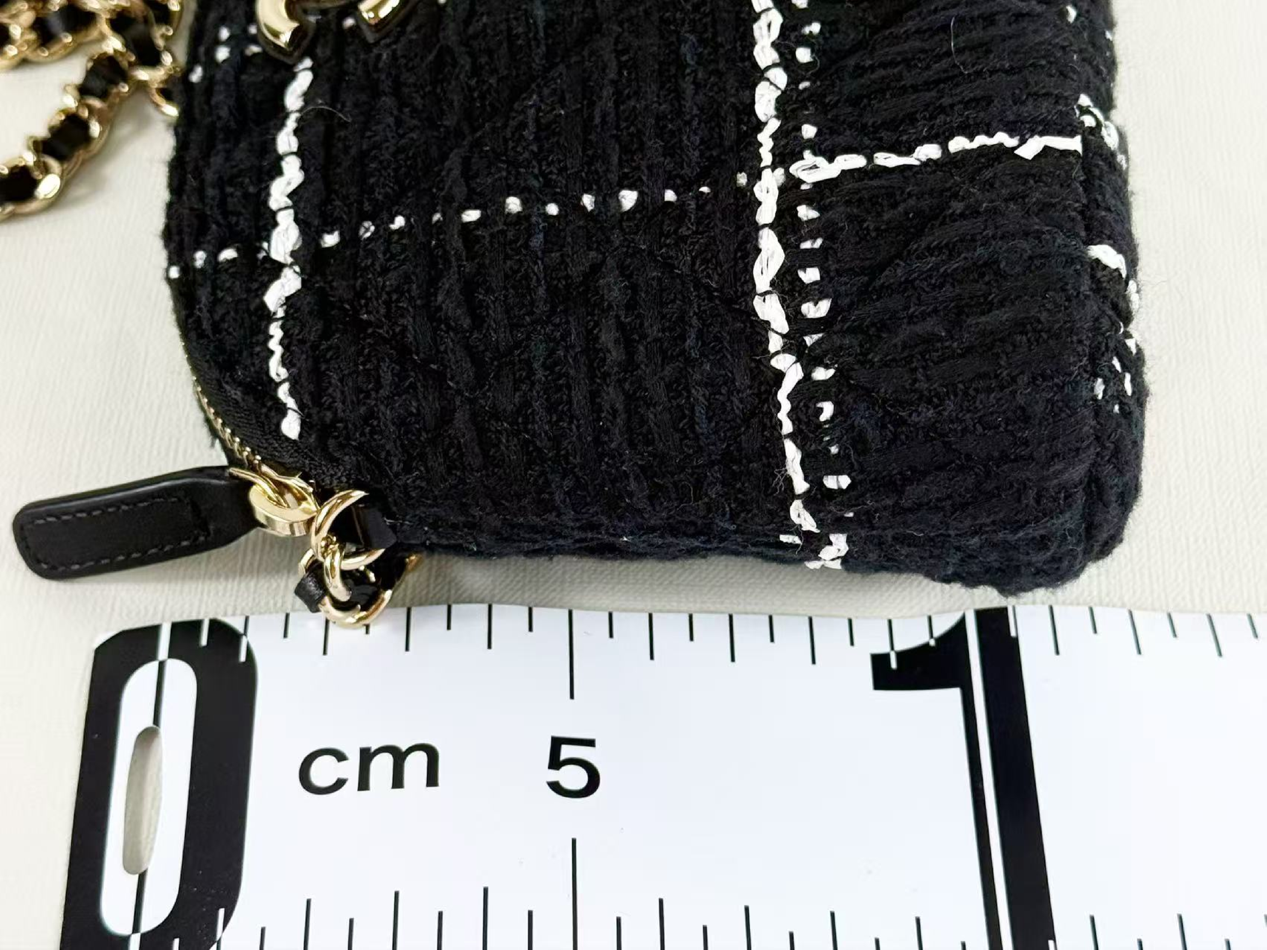 Black and White Tweed VIP Birthday Gold Shoulder Bag, Approx. W16.5cm, with Dust Bag and Random Serial Number, Gold Hardware, KH0EL3CE. — view 5