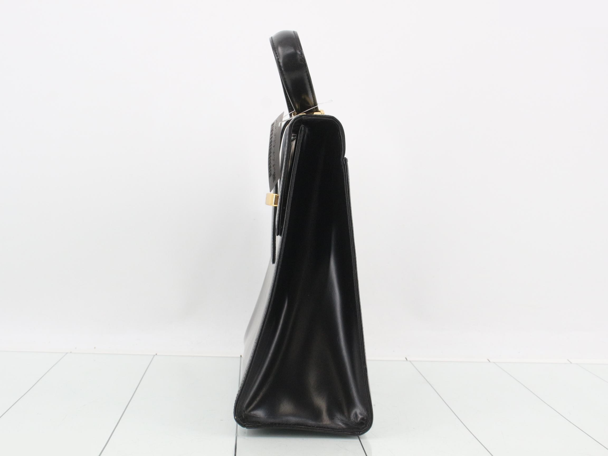leather — view 3