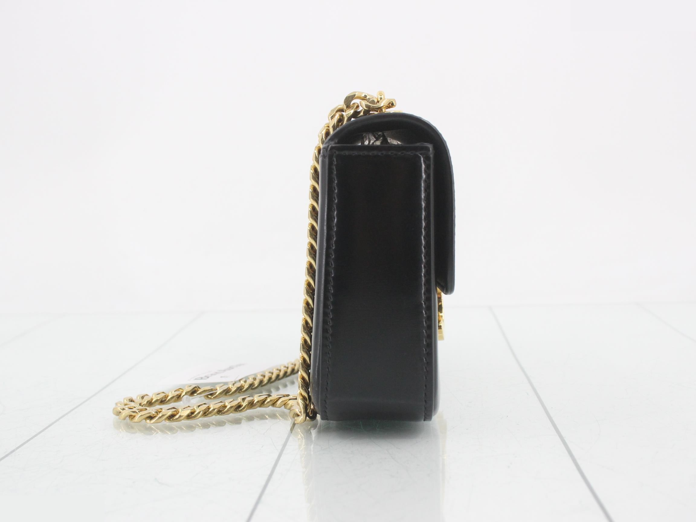Claude Triomphe Chain Semi-Shoulder Bag — view 4