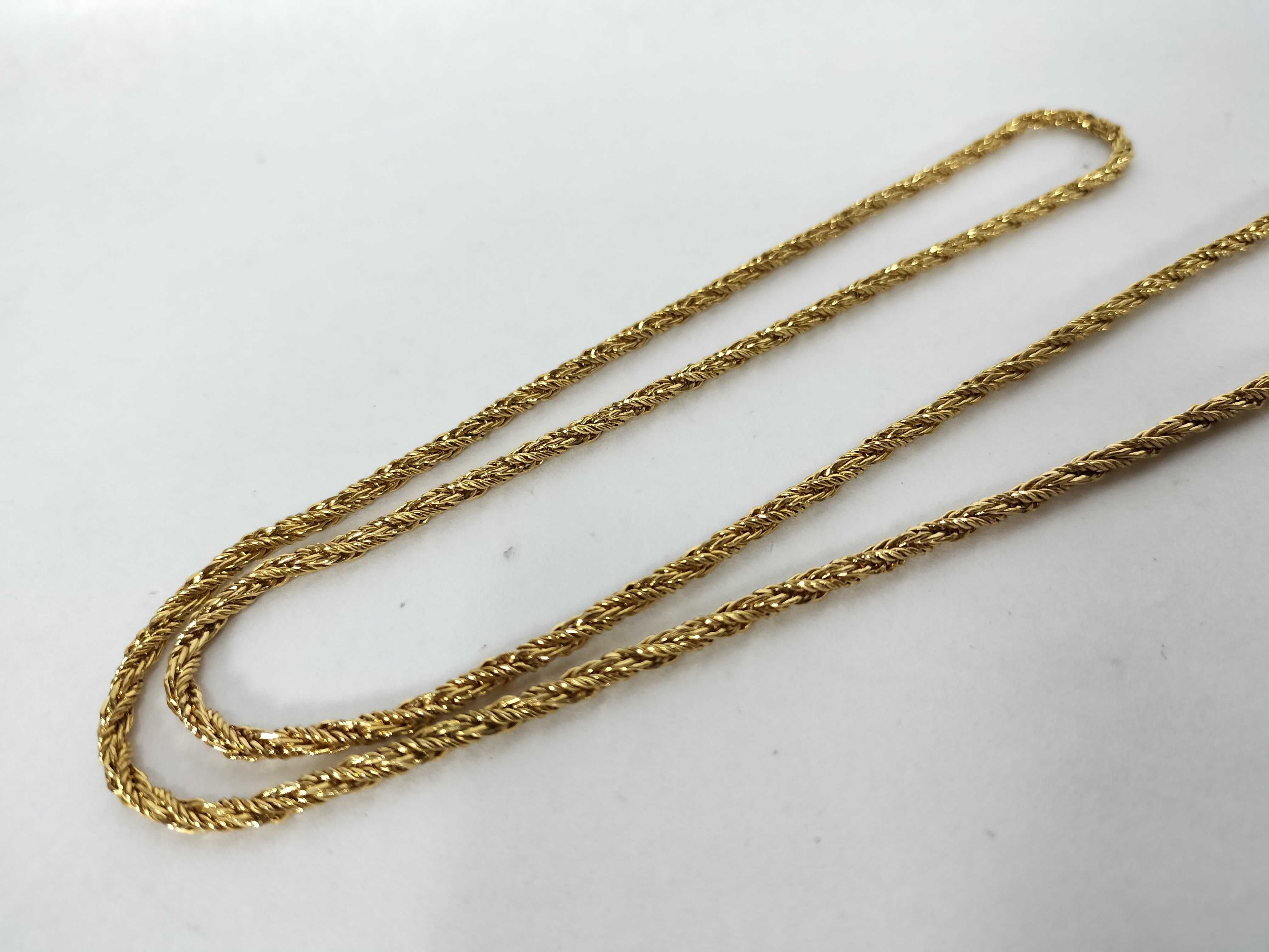 necklace — view 2