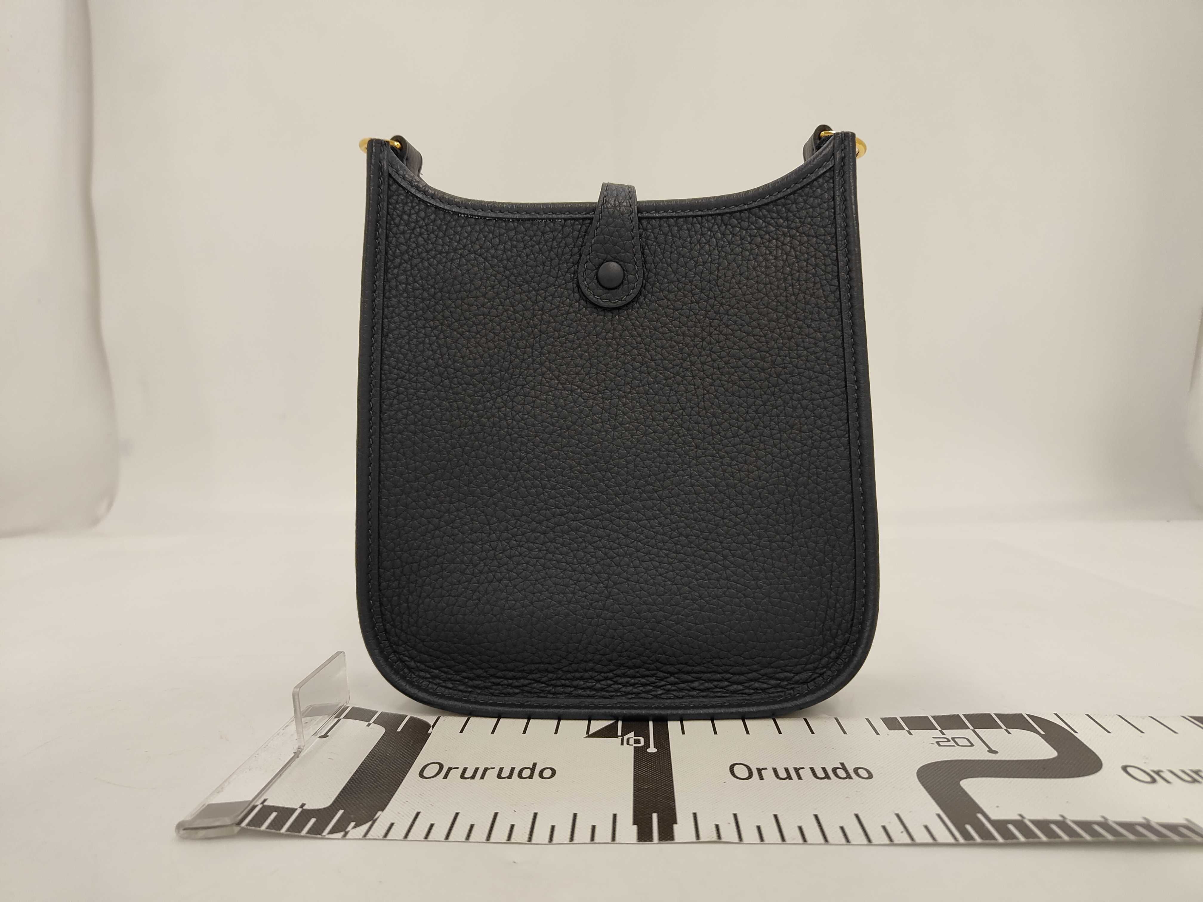 Evelyne 16 Taurillon Leather, Blue Nuit, Gold Hardware, B Stamp, Shoulder Bag — view 2