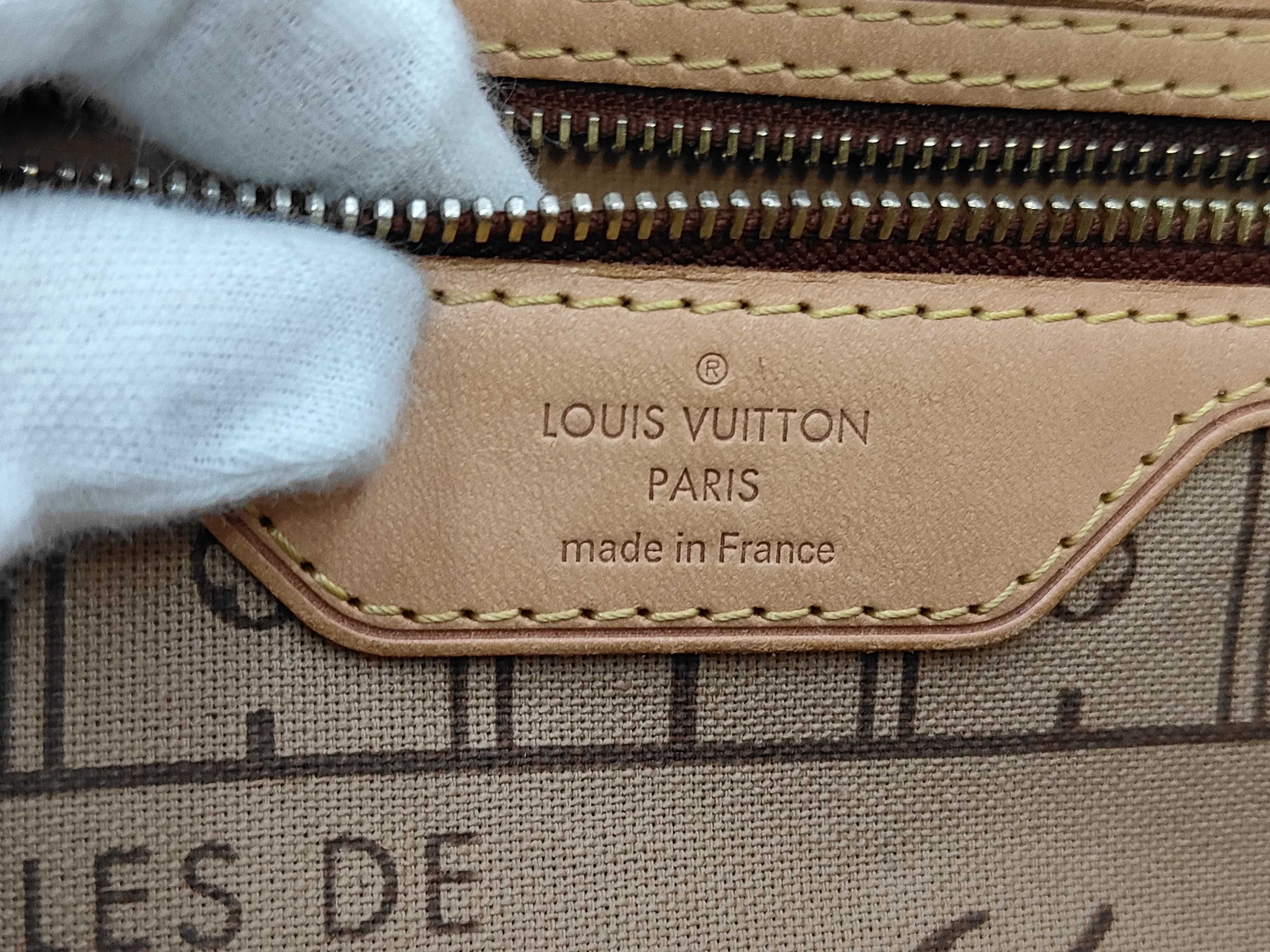 Neverfull PM Tote Bag — view 9