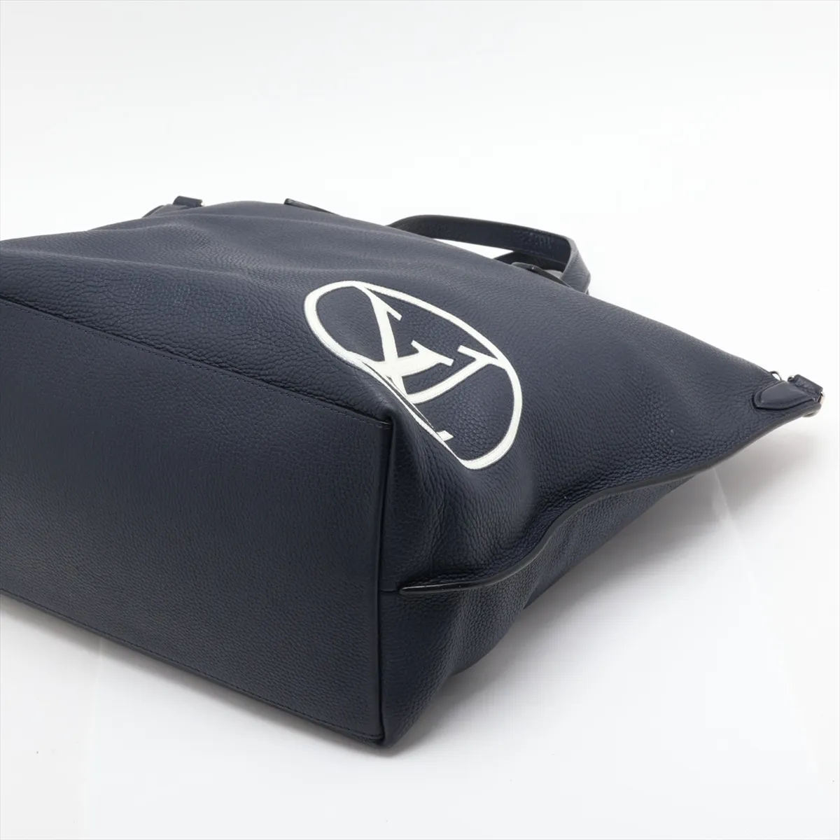 LV Circle Eastside Zipped Tote M53436 UB1137 Navy, no pull tab, RFID detected. — view 3
